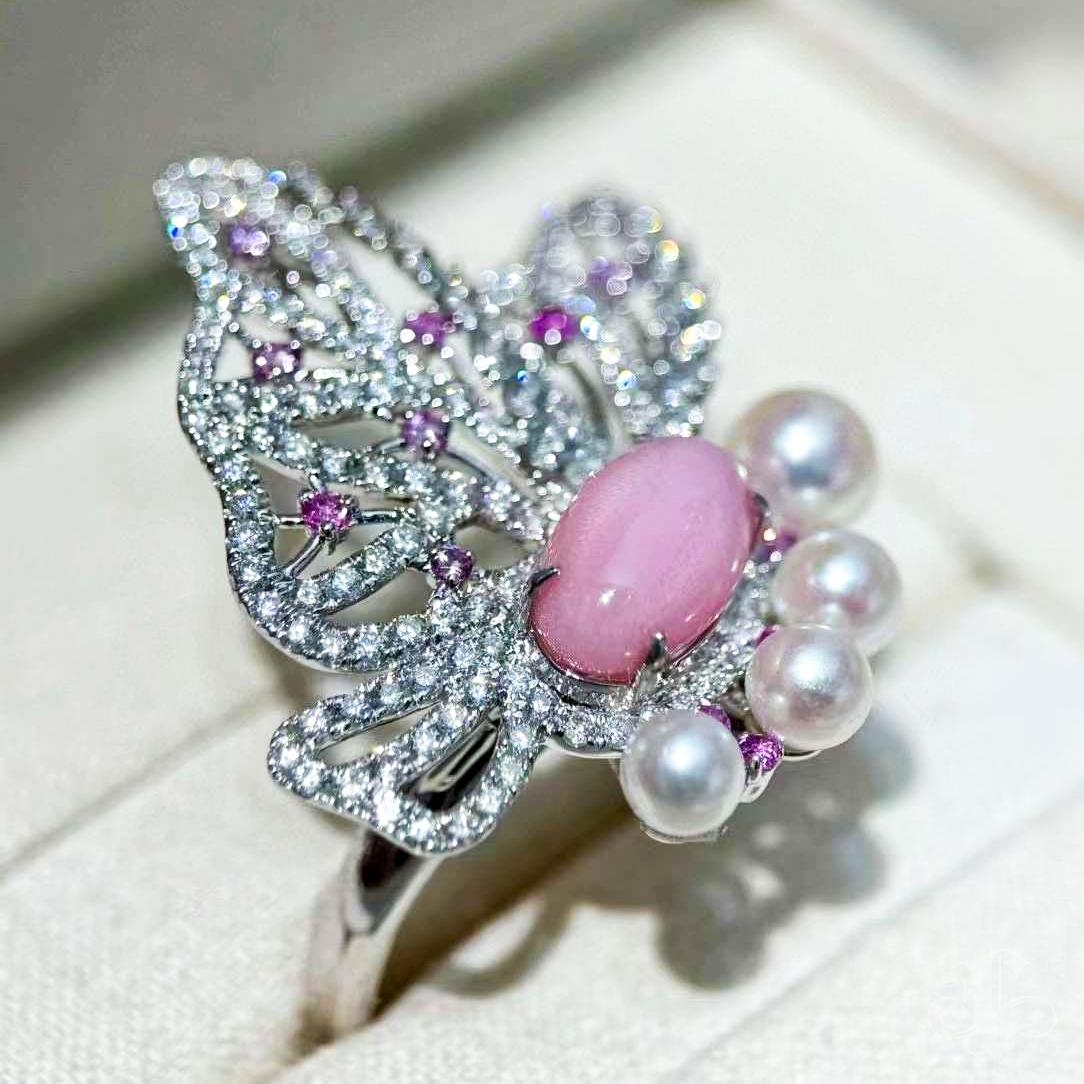 Anello Farfalla con perle di conchiglia con ali d'aurora - 2,18ct in vendita 5