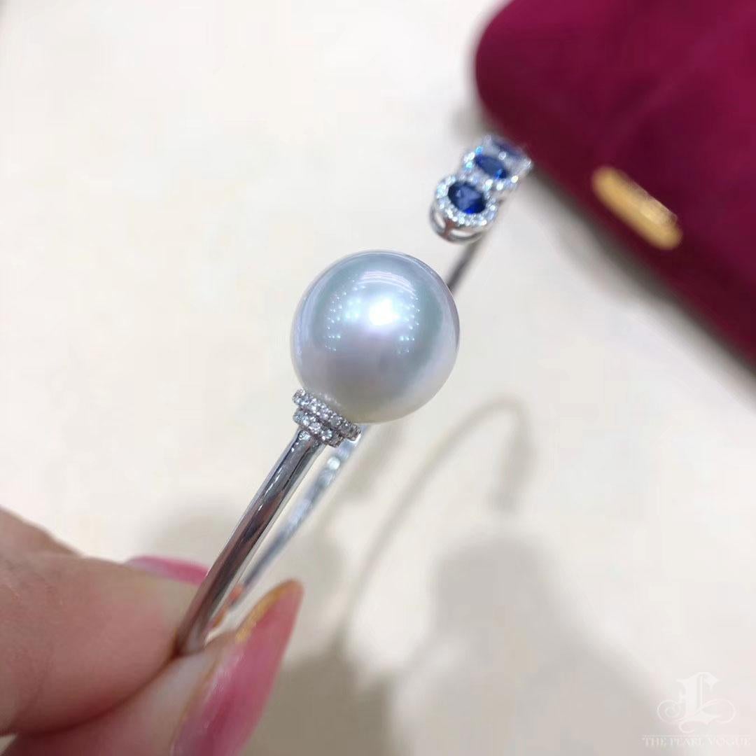 De las mujeres 【Geometría Esculpida】Línea Celestial Perla del Mar del Sur Zafiro Diamante Pulsera en venta