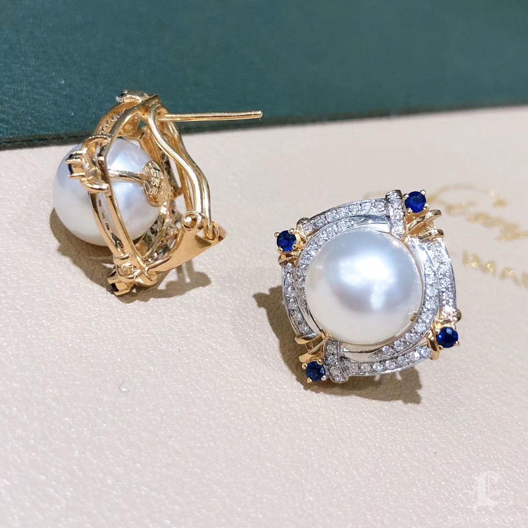 Women's 【Crown Radiance】 Aurora South Sea Pearl & Sapphire Diamond Stud Earrings For Sale