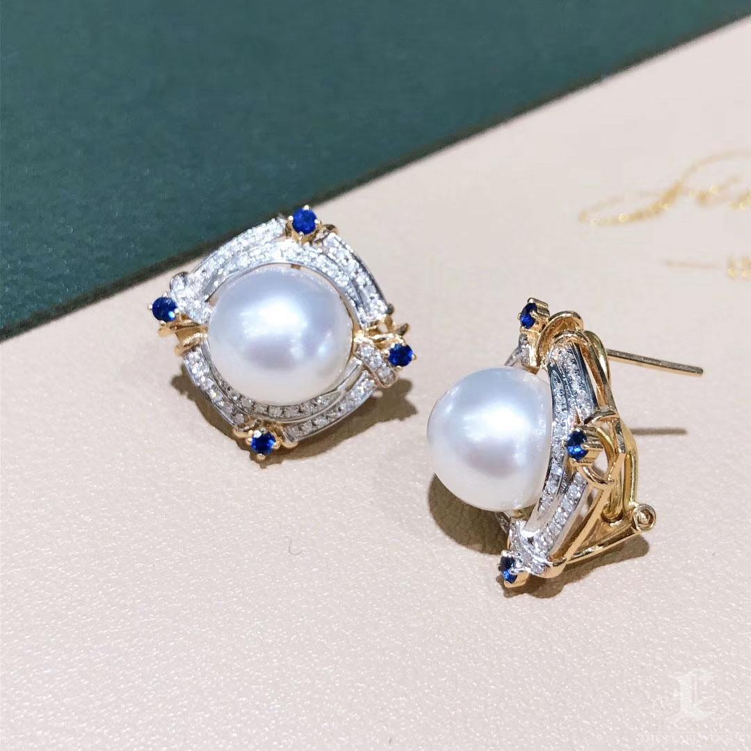 【Crown Radiance】 Aurora South Sea Pearl & Sapphire Diamond Stud Earrings For Sale 1