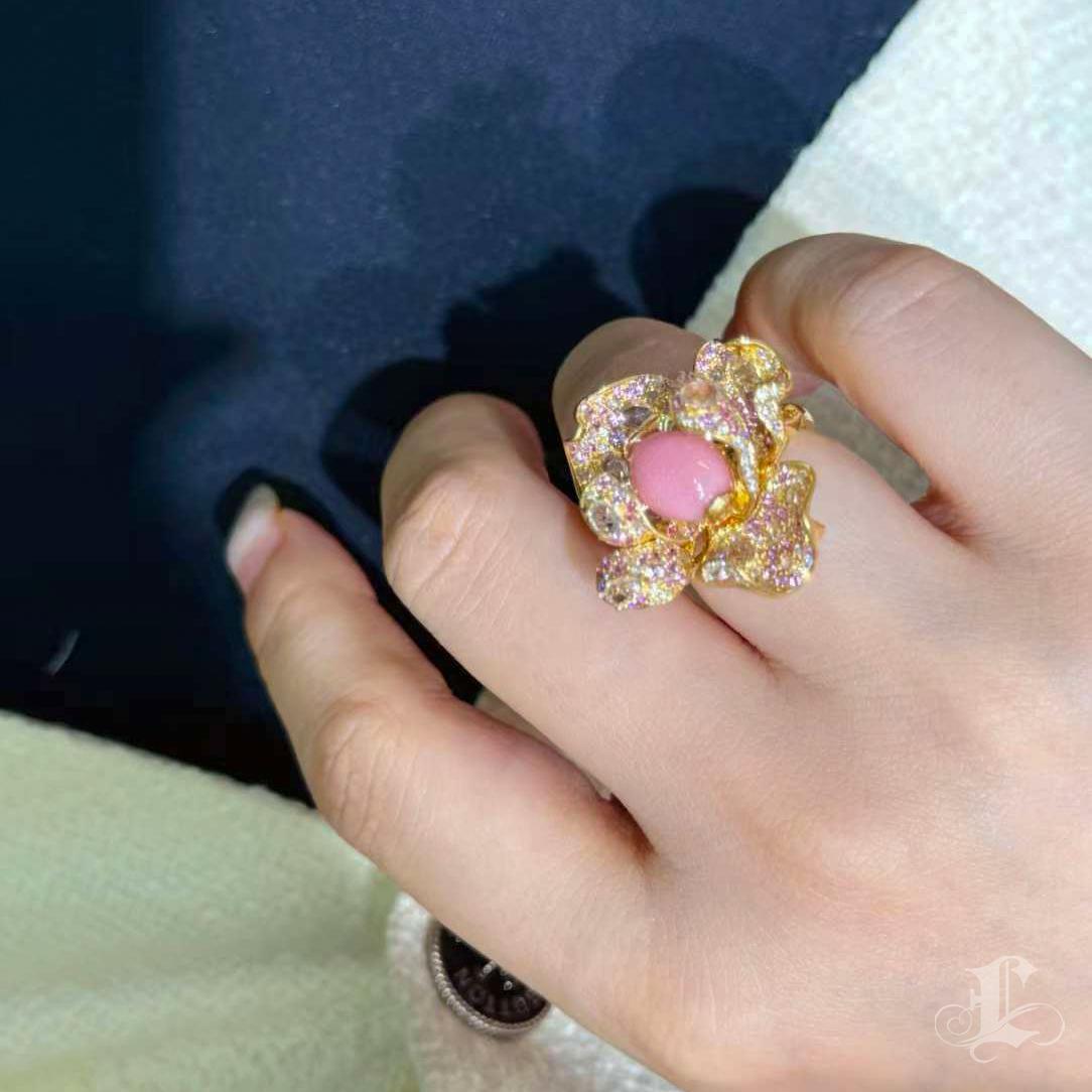【Conchéa】Flaming Bloom Joyería de 3 conchas y zafiros - 3.6ct en venta 8