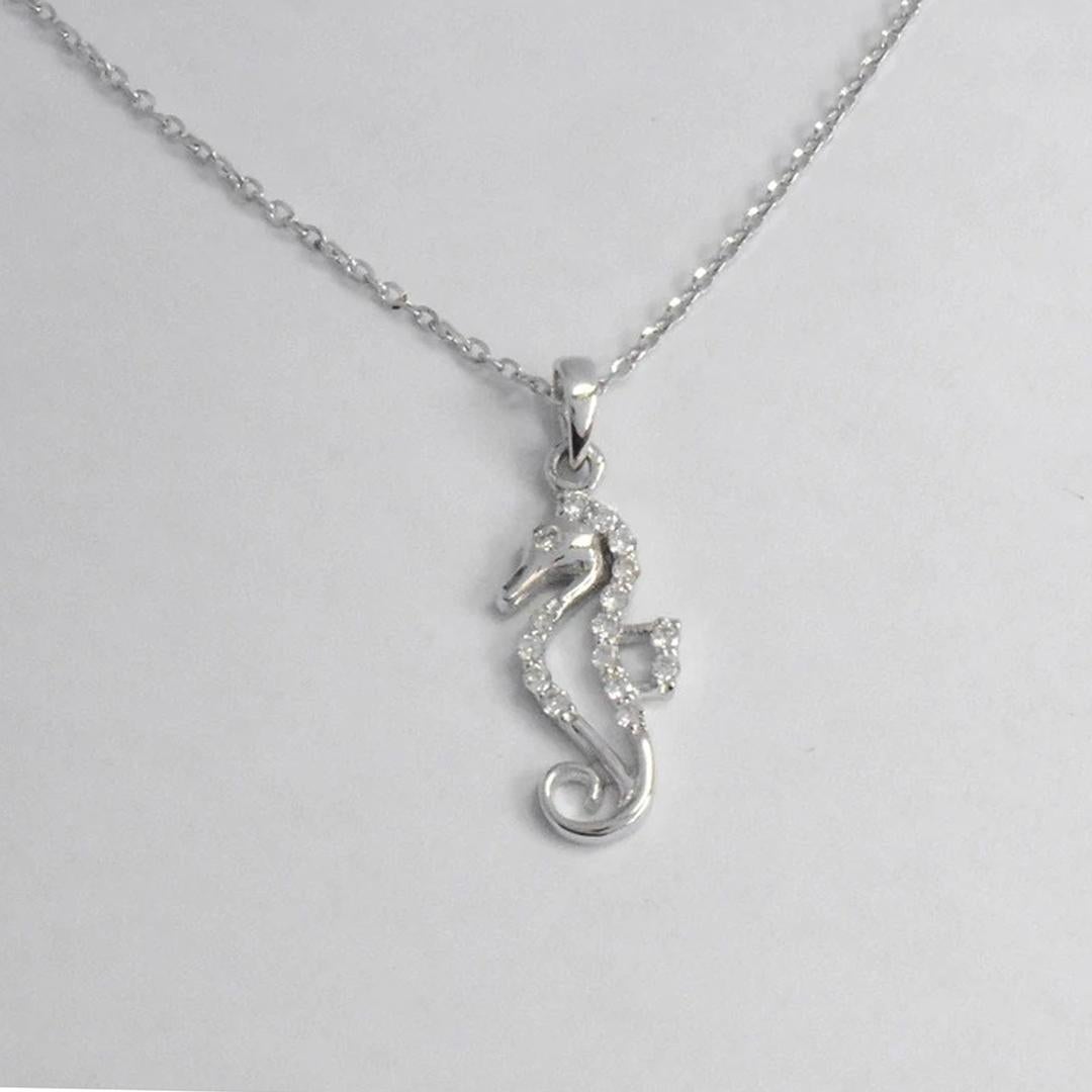 Modern 18k Gold Diamond Seahorse Charm Necklace Nautical Beach Jewelry For Sale