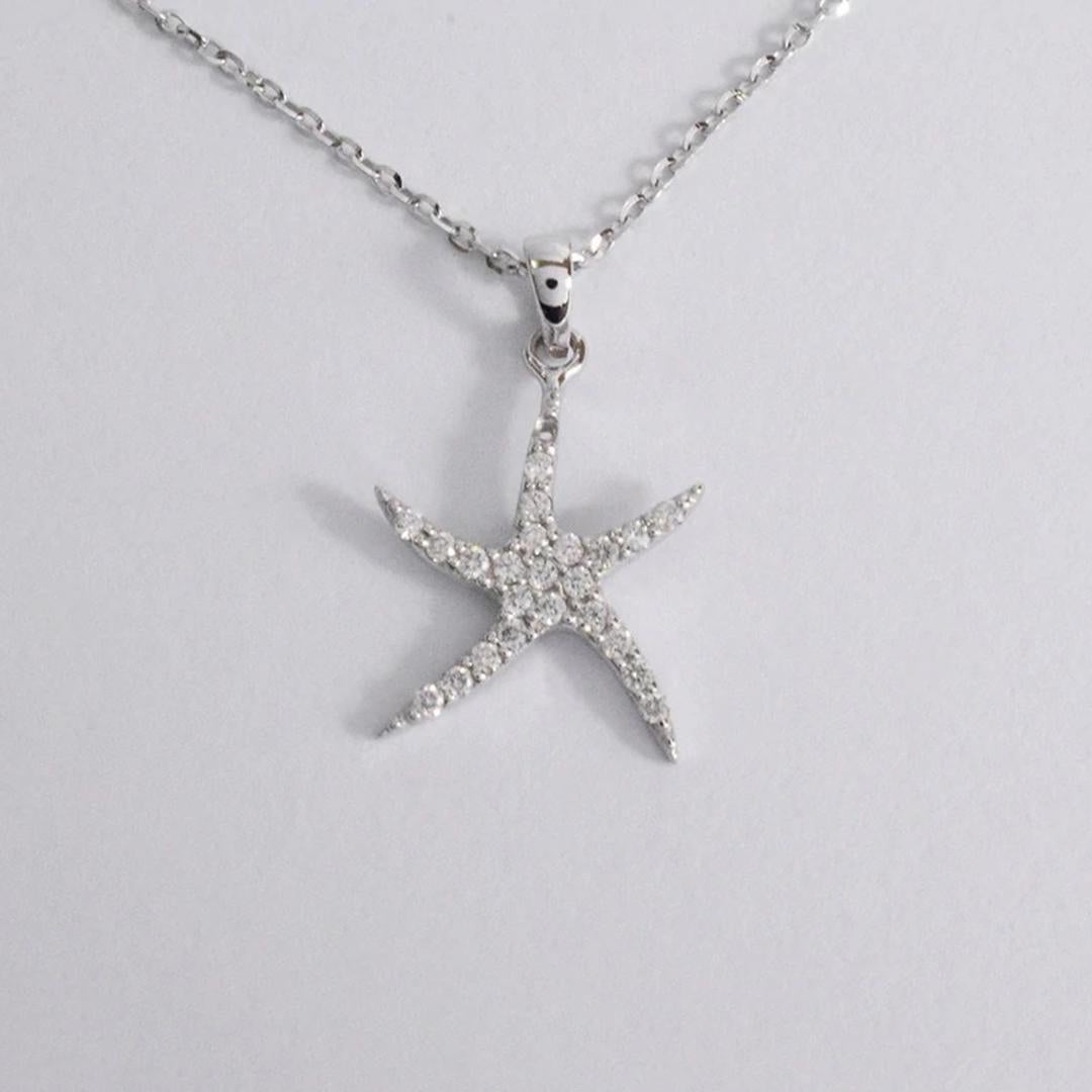 Modern 18k Gold Diamond Starfish Necklace Ocean Nautical Sea Beach Jewelry For Sale