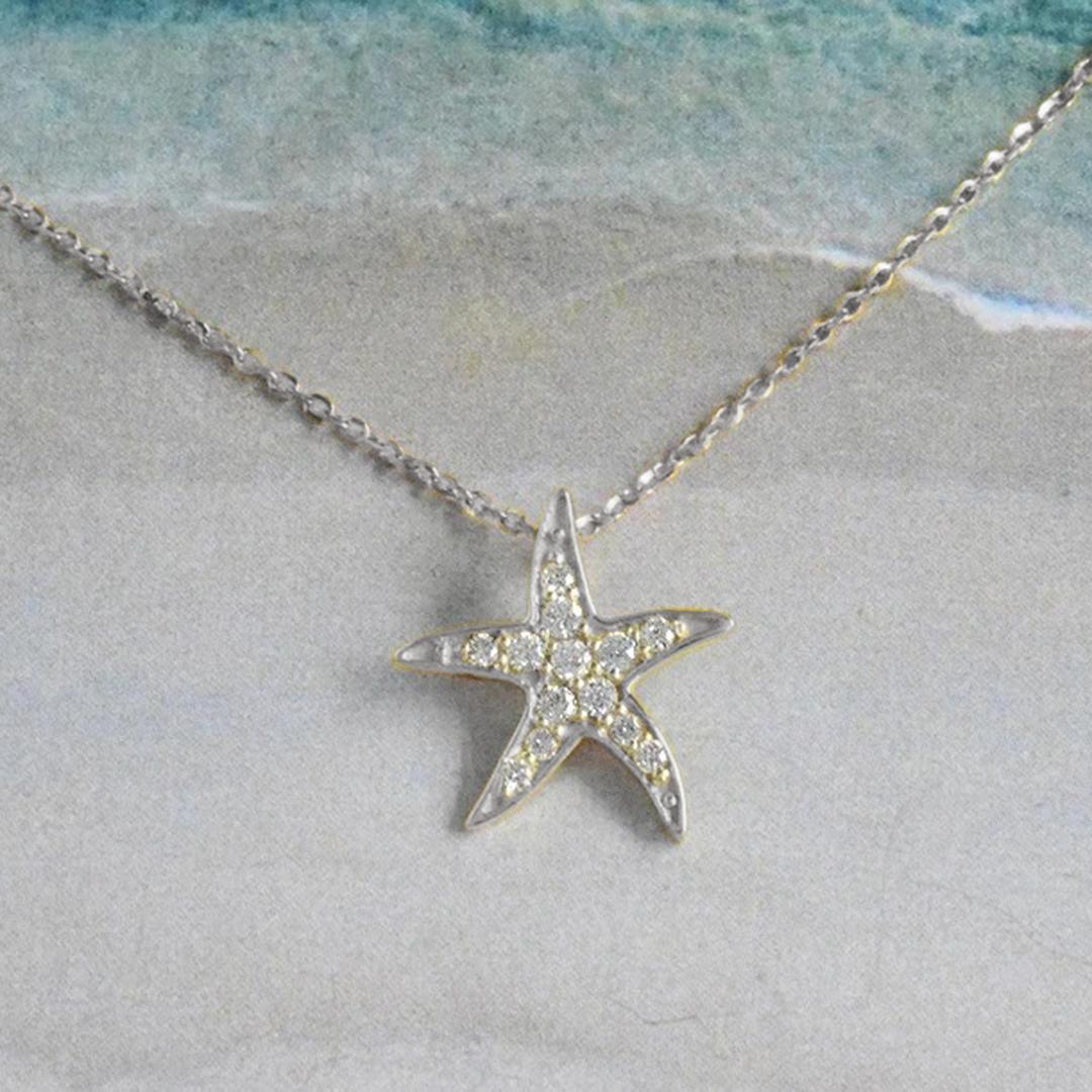 Round Cut 18k Gold Diamond Starfish Pendant Necklace Ocean Beach Jewelry For Sale