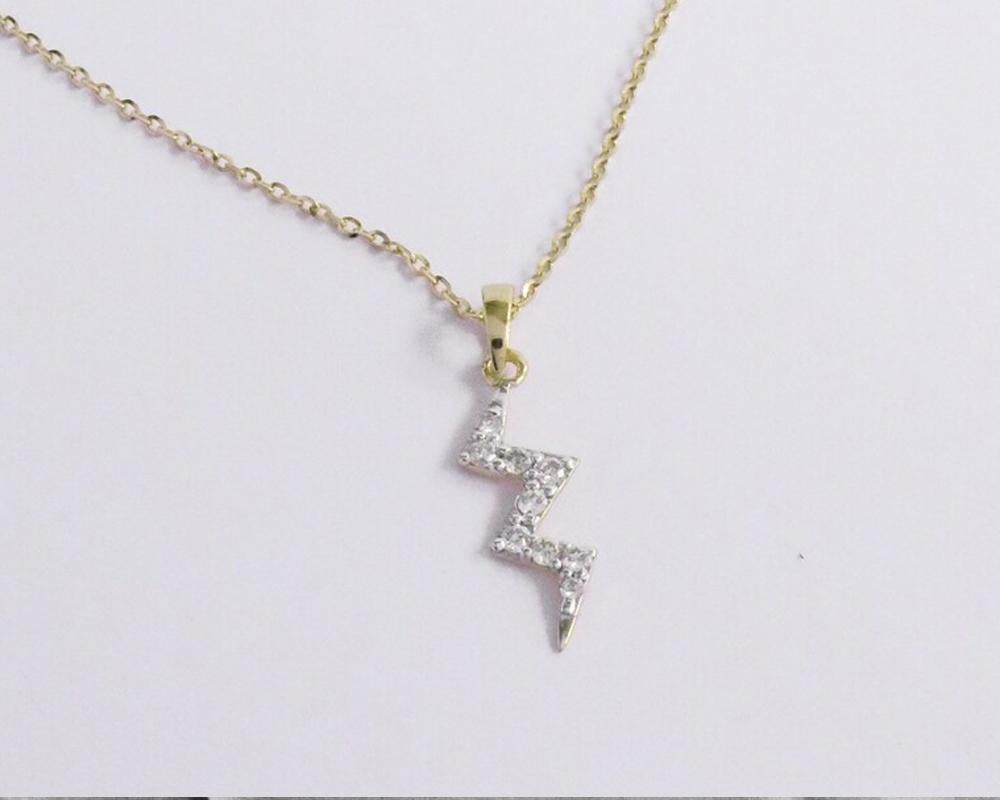 Modern 18k Gold Diamond Thunderbolt Necklace Diamond Lightening Tiny Bolt Necklace For Sale