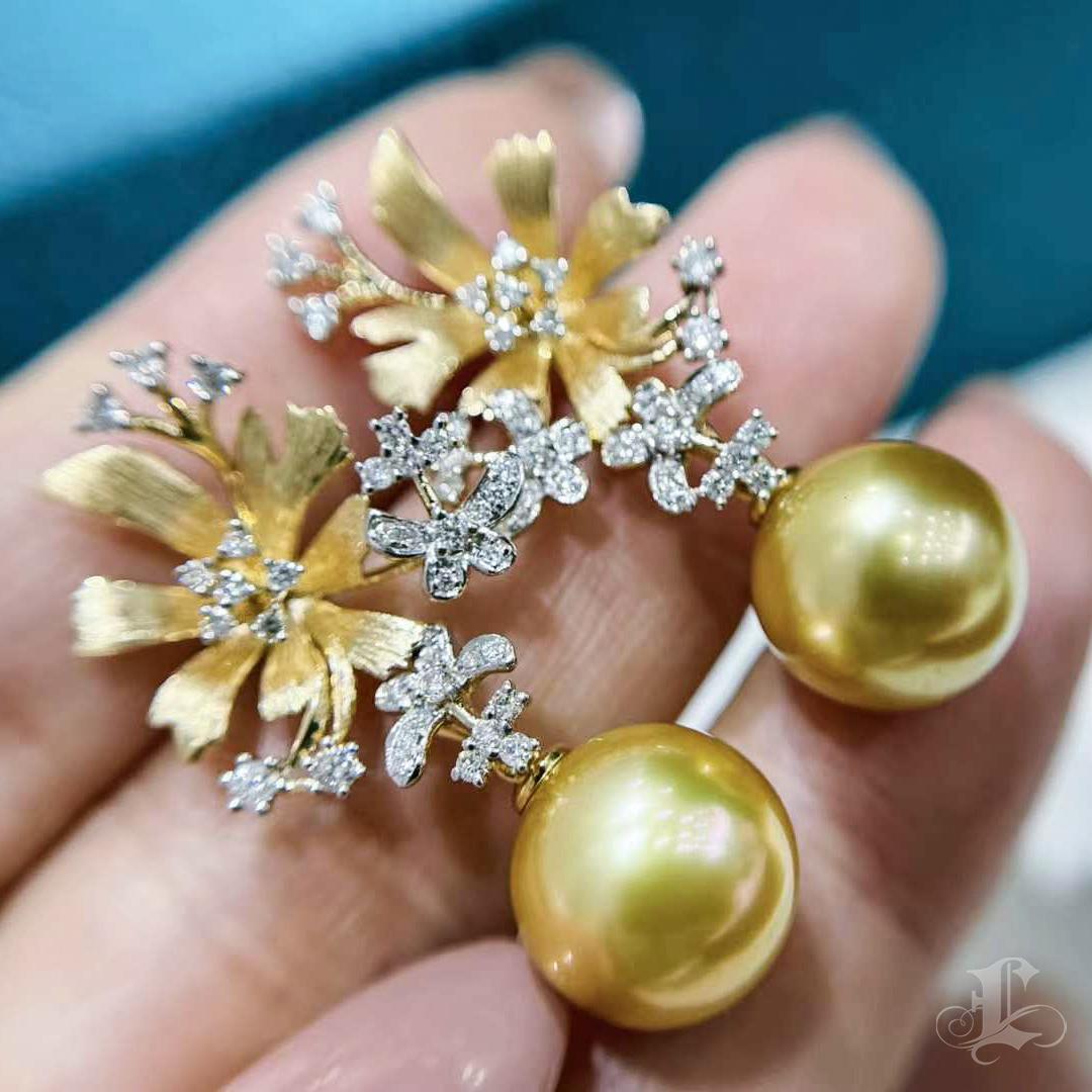 【Vine Symphony】Golden Bloom South Sea Pearl Diamond Convertible Earrings For Sale 1