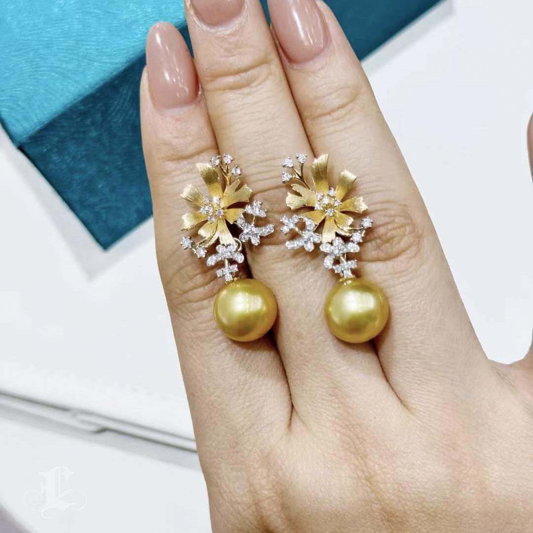 【Vine Symphony】Golden Bloom South Sea Pearl Diamond Convertible Earrings For Sale 4