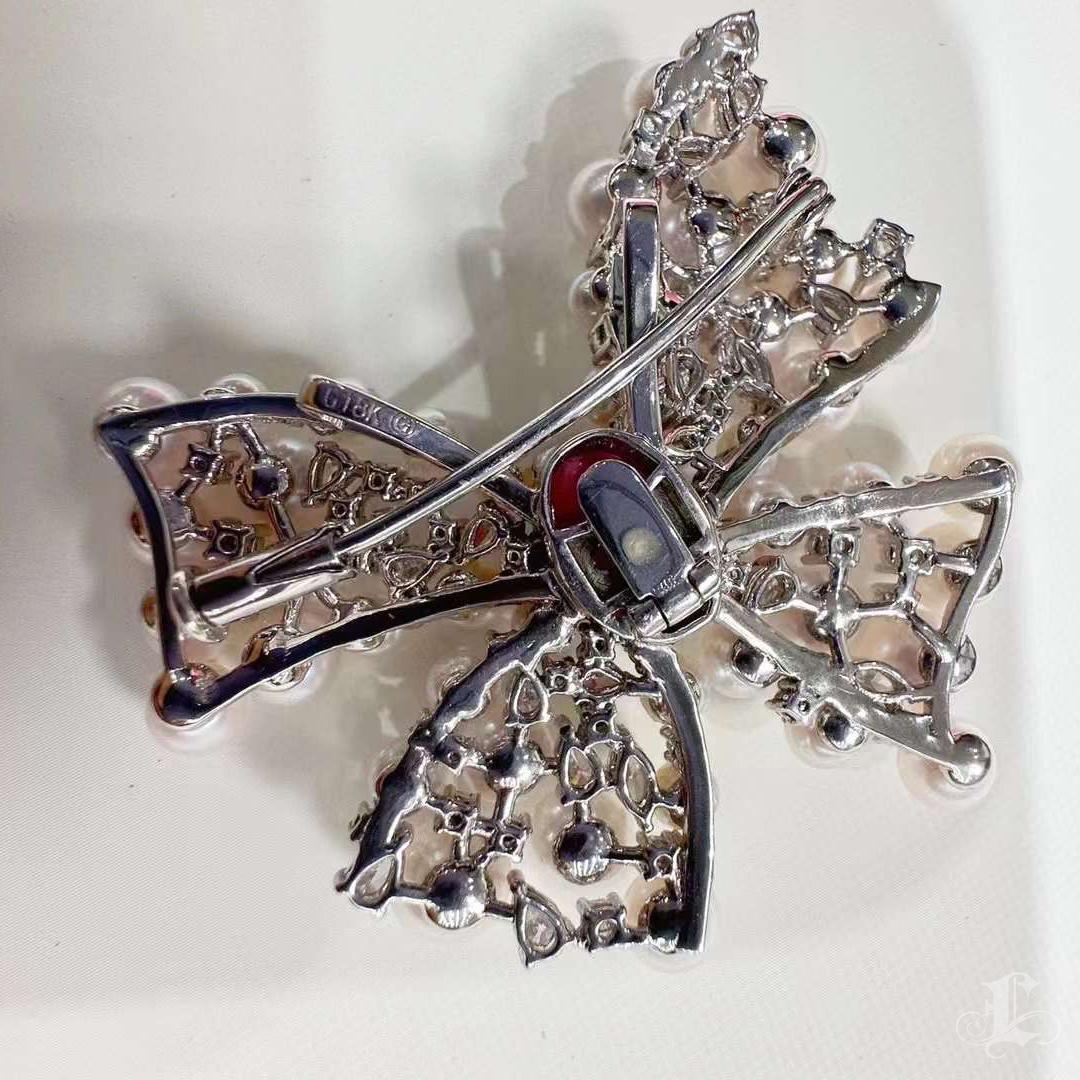 Conchéa】 Gioiello di perle di conchiglia a 3 vie Aurora Stellar Bloom Convertibile - 2,4ct in vendita 8