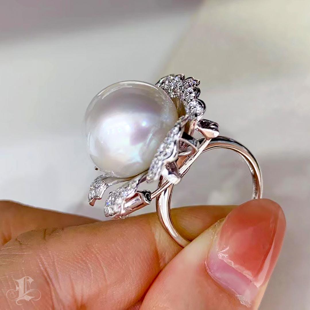 【Vine Symphony】Convertible Blossom South Sea Pearl Diamond Statement Jewelry For Sale 1