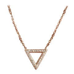 Collar Triángulo de Diamantes de Oro de 18k Colgante Triángulo Abierto de Diamantes Trillón