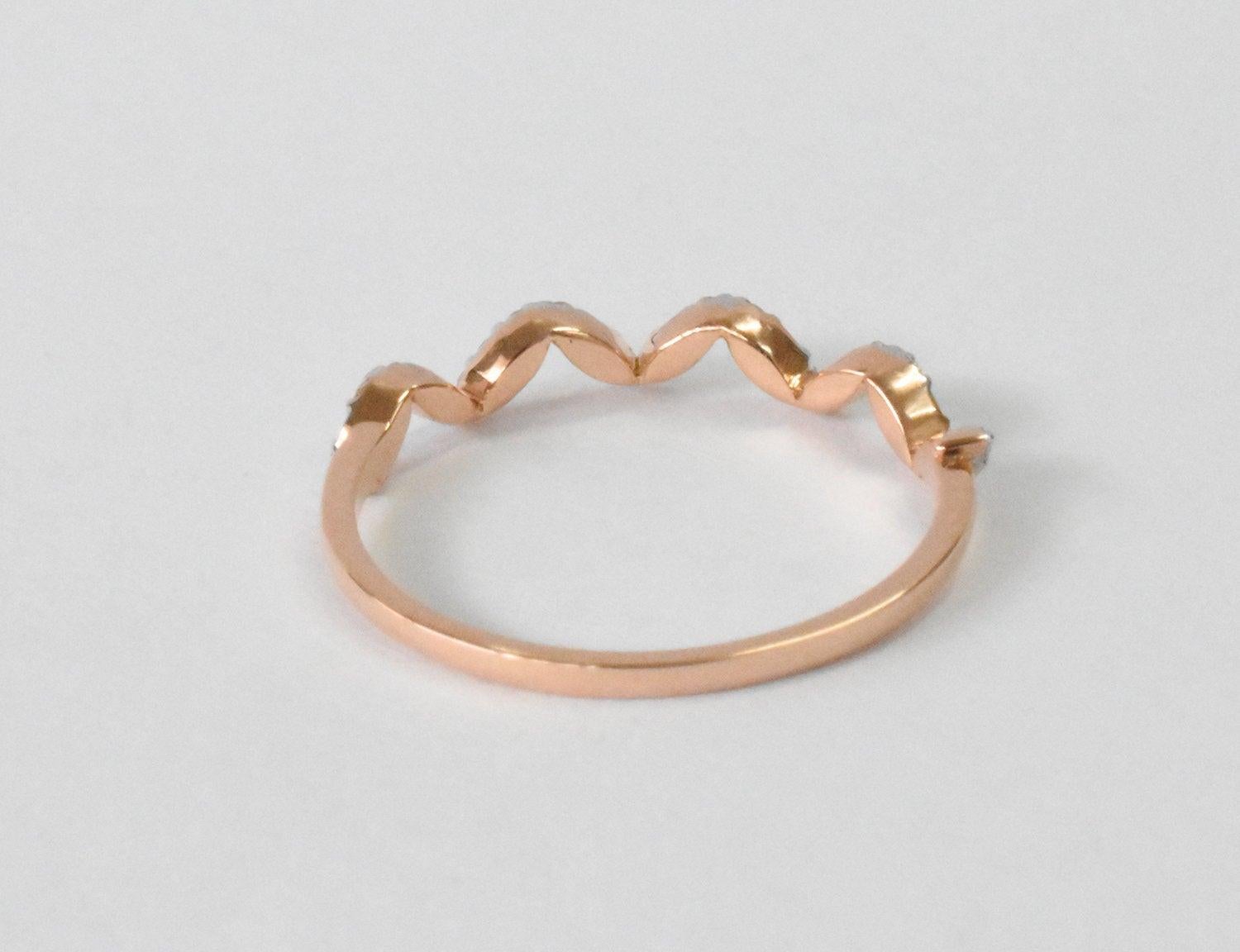 For Sale:  18k Gold Diamond Wedding Band Ring Half Eternity Ring Engagement Ring 4