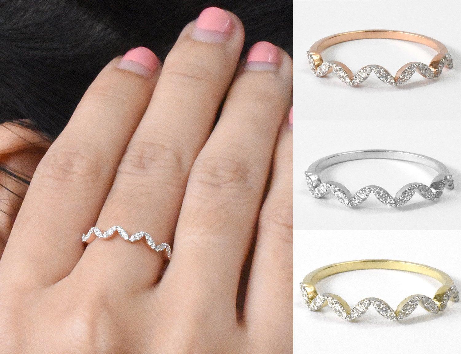 For Sale:  18k Gold Diamond Wedding Band Ring Half Eternity Ring Engagement Ring 5