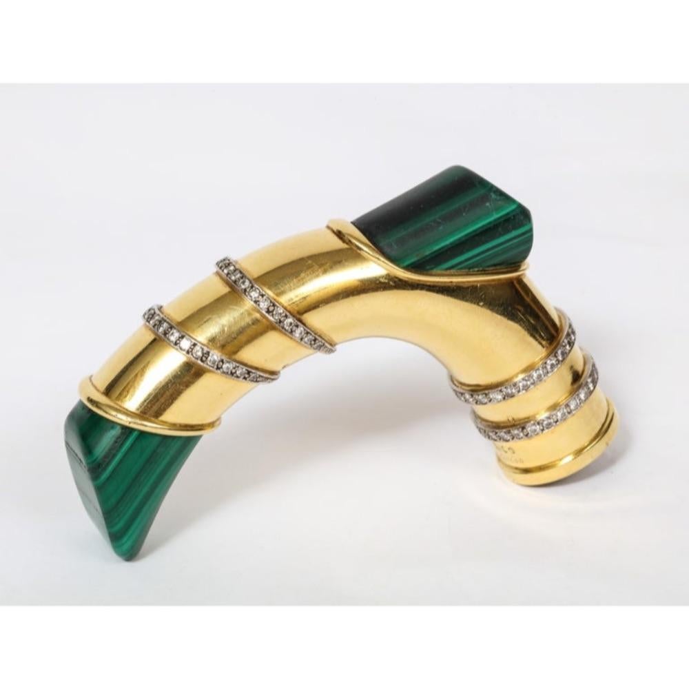 18 Karat Gold, Diamonds and Malachite Cane Walking Stick Handle by Asprey London In Good Condition In New York, NY