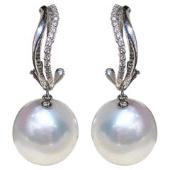 【Pendientes de perlas del mar del sur y diamantes Lustre Arc】Aurora Stream