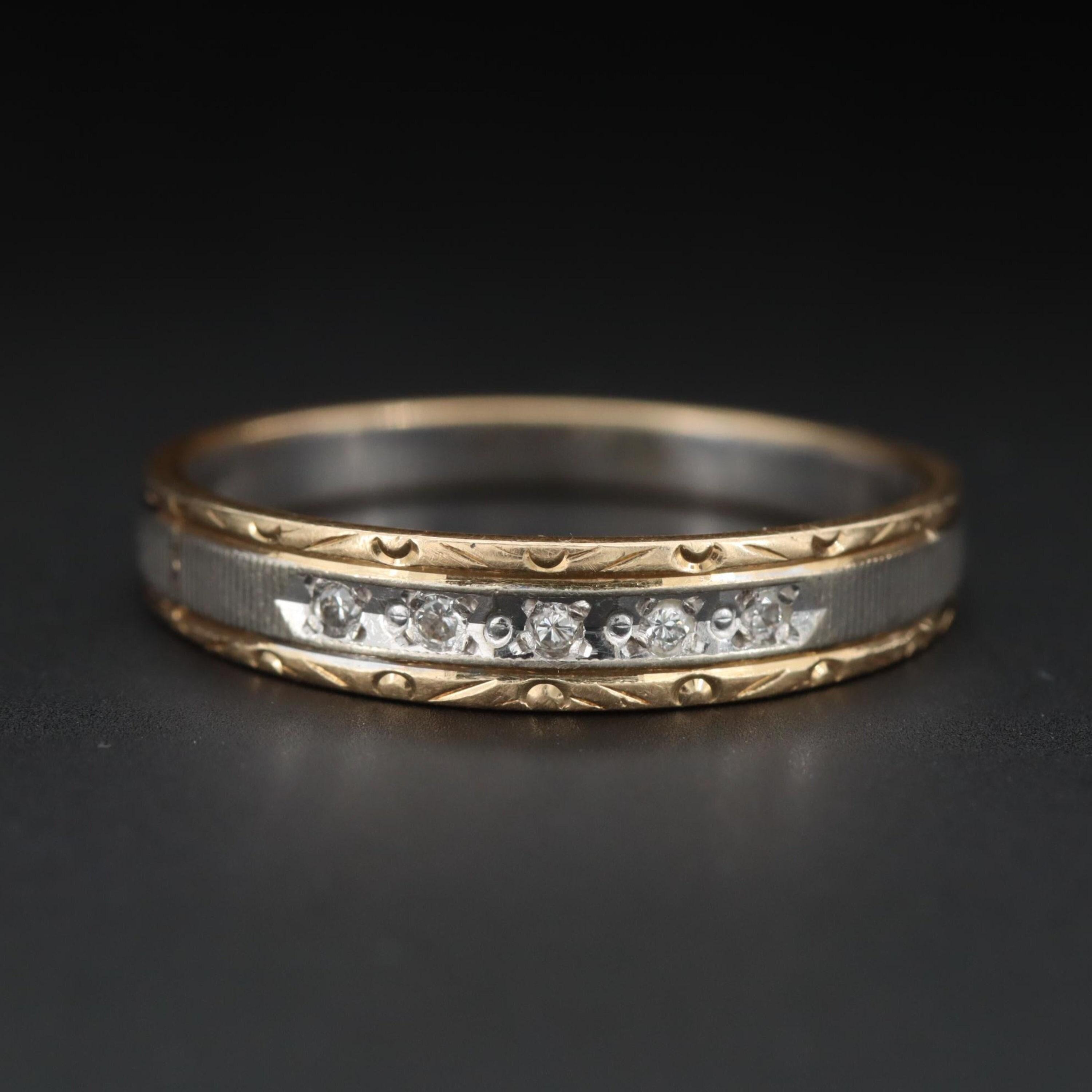 Im Angebot: Verlobungsring aus 18 Karat Gold mit Diamanten, einzigartiger Diamant-Ehering für sie () 2