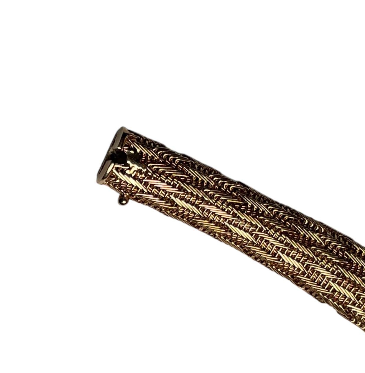 Collier en or 18 carats avec diamants en forme d'écharpe française en vente 11
