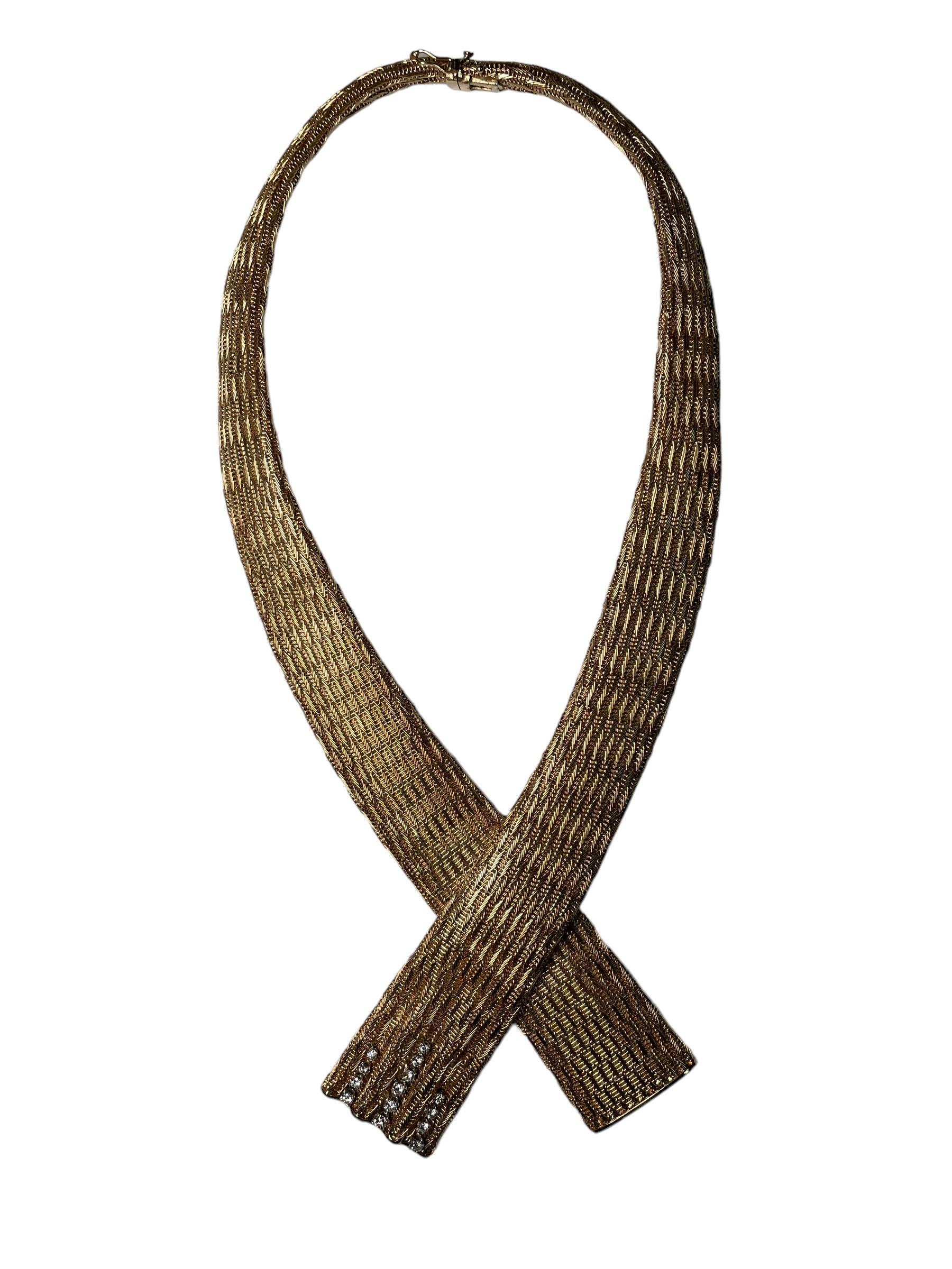 Collier en or 18 carats avec diamants en forme d'écharpe française en vente 13