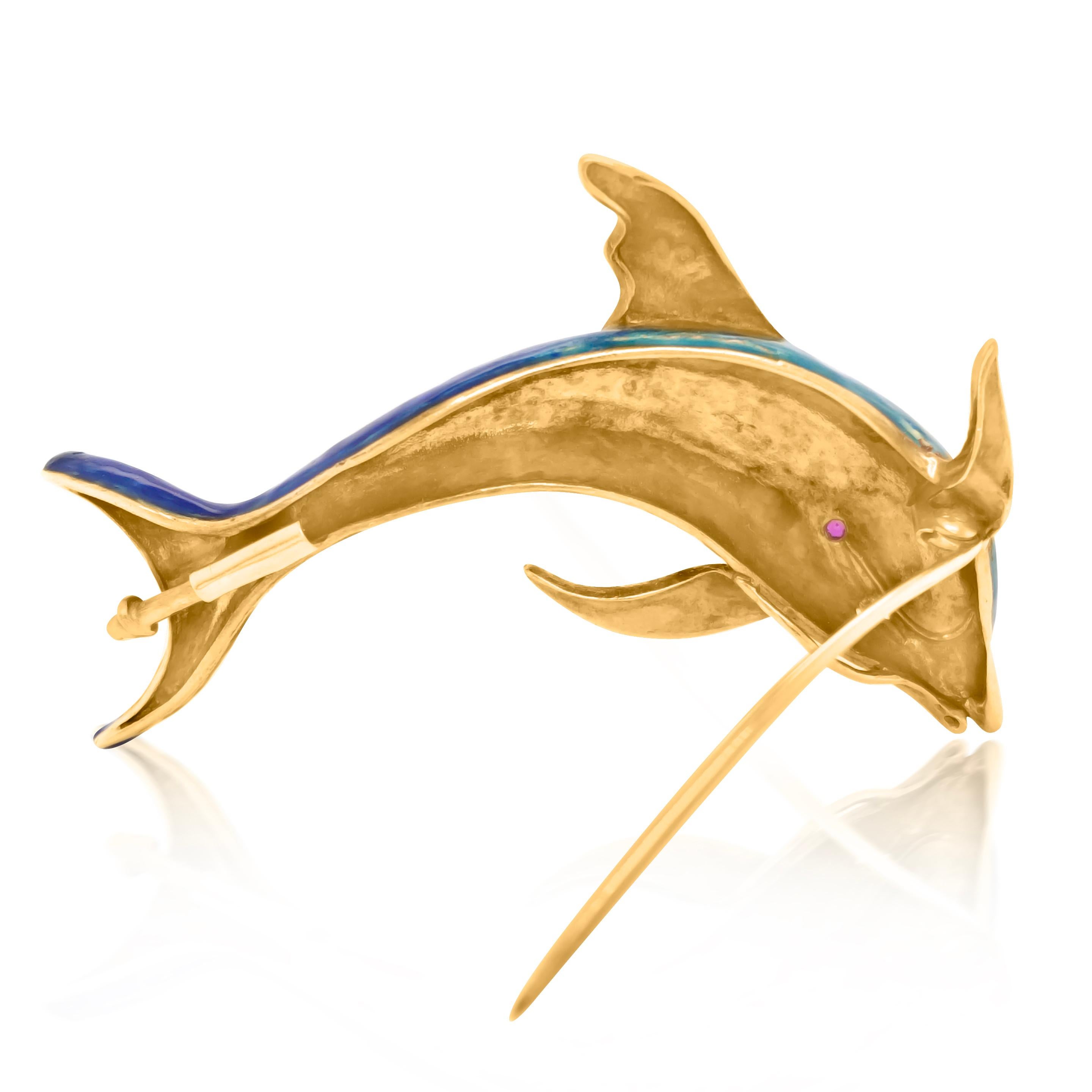 Round Cut 18 Karat Gold Dolphin Brooch