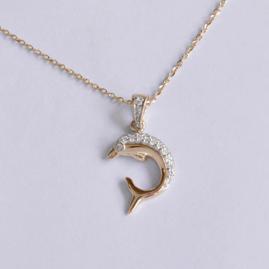 18k Gold Dolphin Necklace Nautical Marine Beach Dolphin Pendant In New Condition For Sale In Bangkok, TH