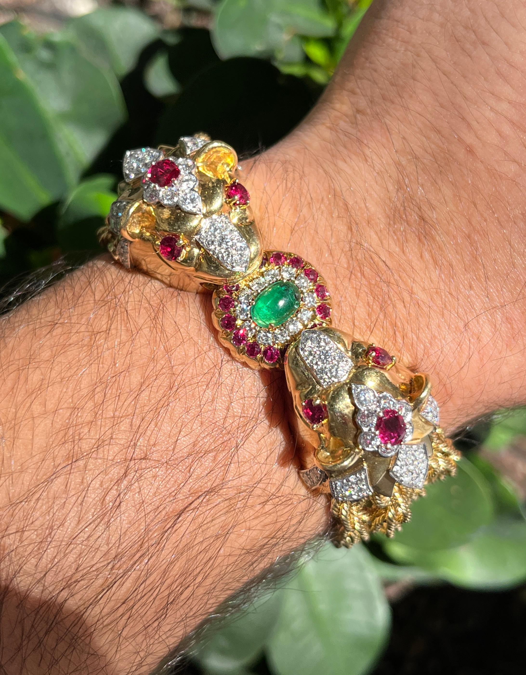 18K Gold Double Headed Lion & Multi Rope Chain Bracelet with Rubies & Diamonds For Sale 8