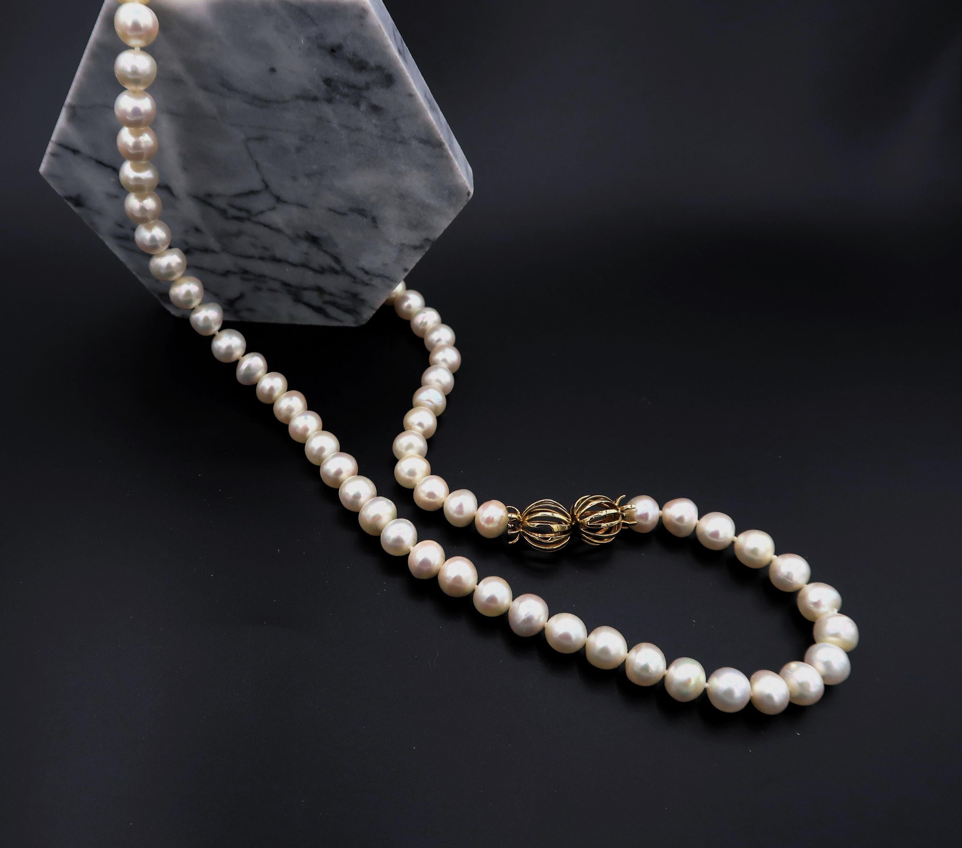 pearl single strand necklace