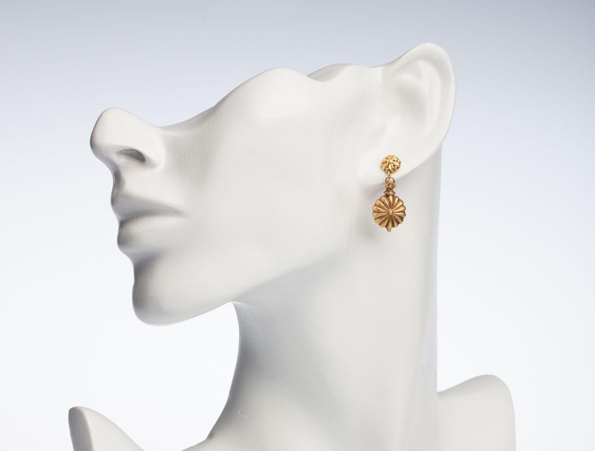 Women's or Men's 18 Karat Gold Drop Earrings