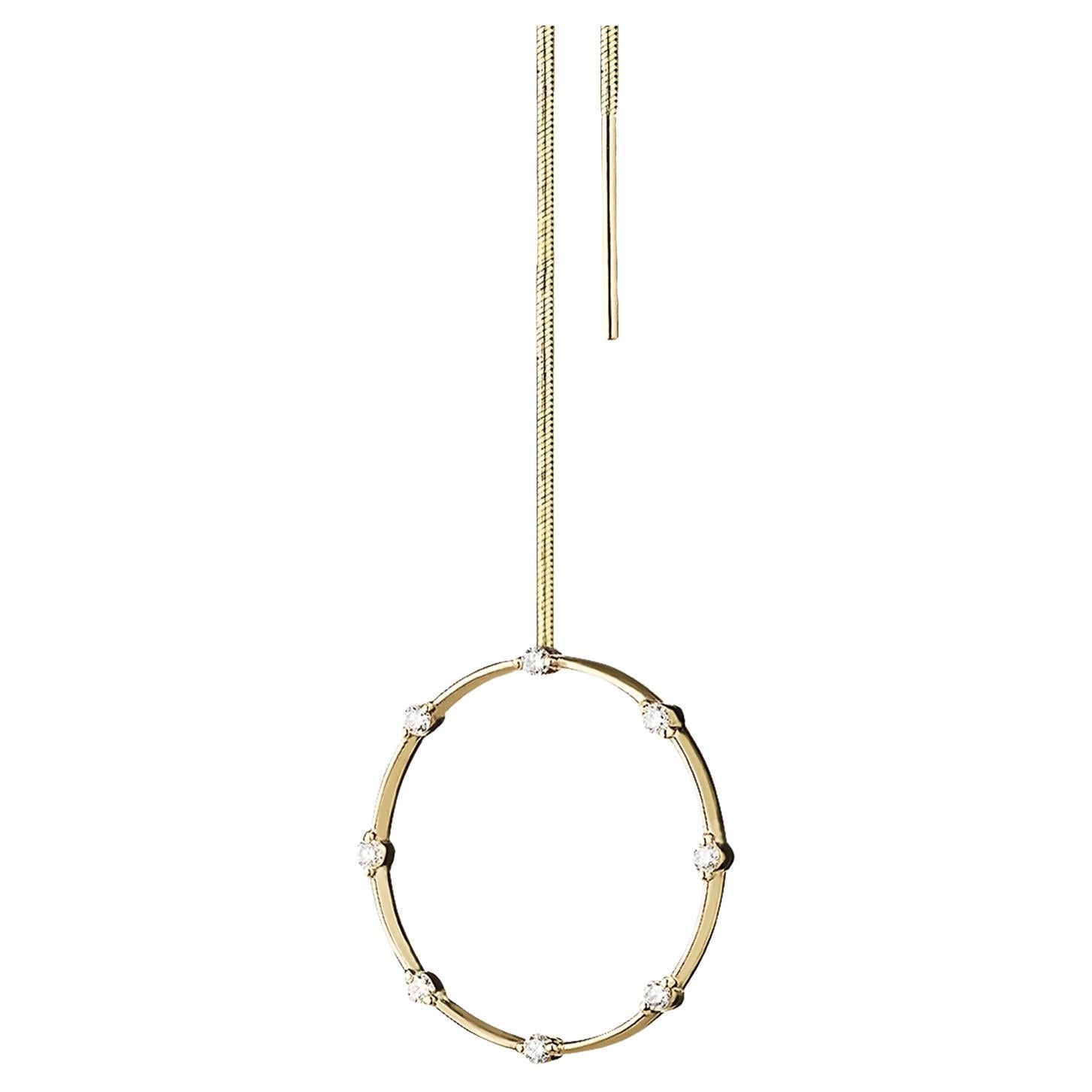 Pendiente de oro de 18 quilates con diamantes