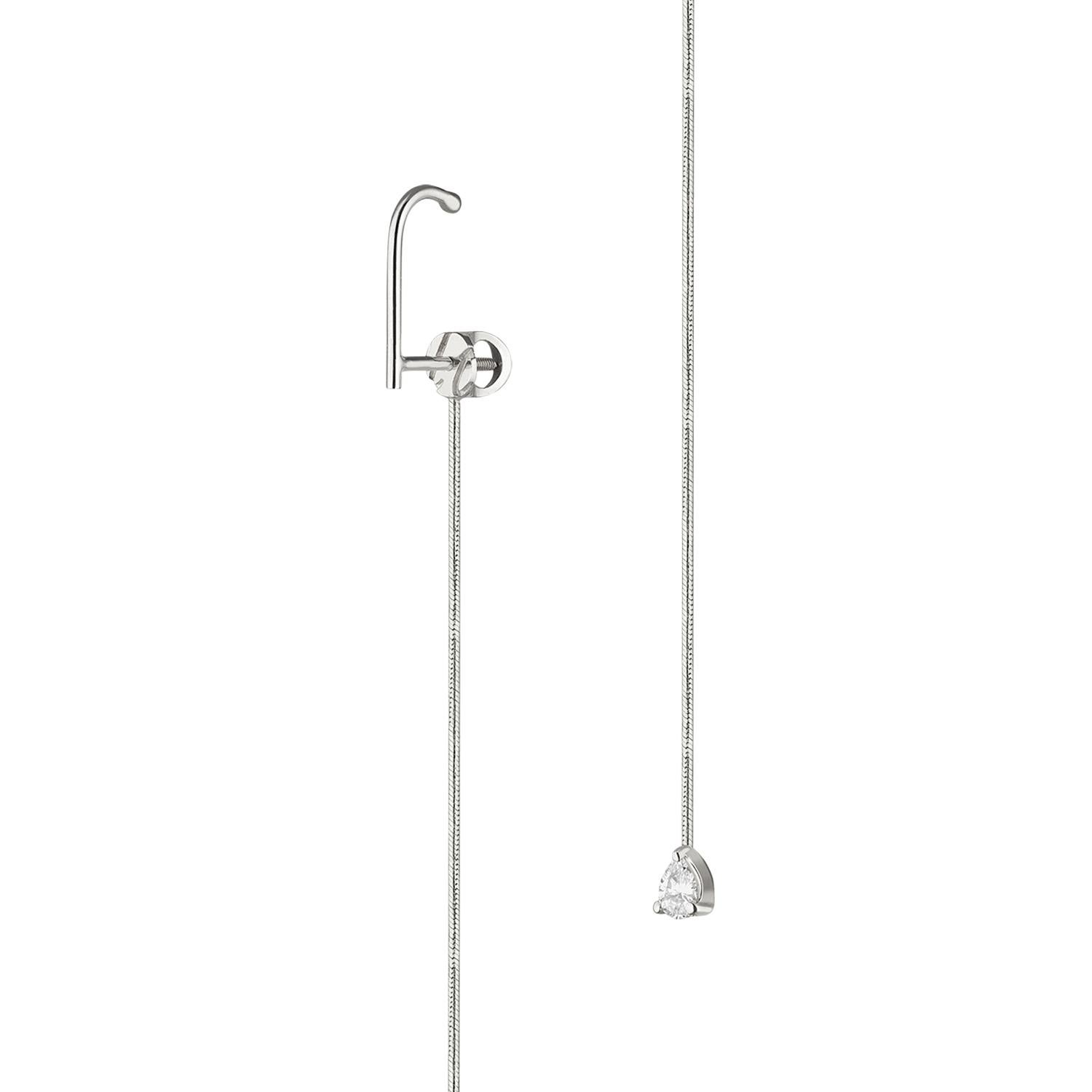 Moderne Boucle d'oreille en or 18k avec diamant taille poire en vente