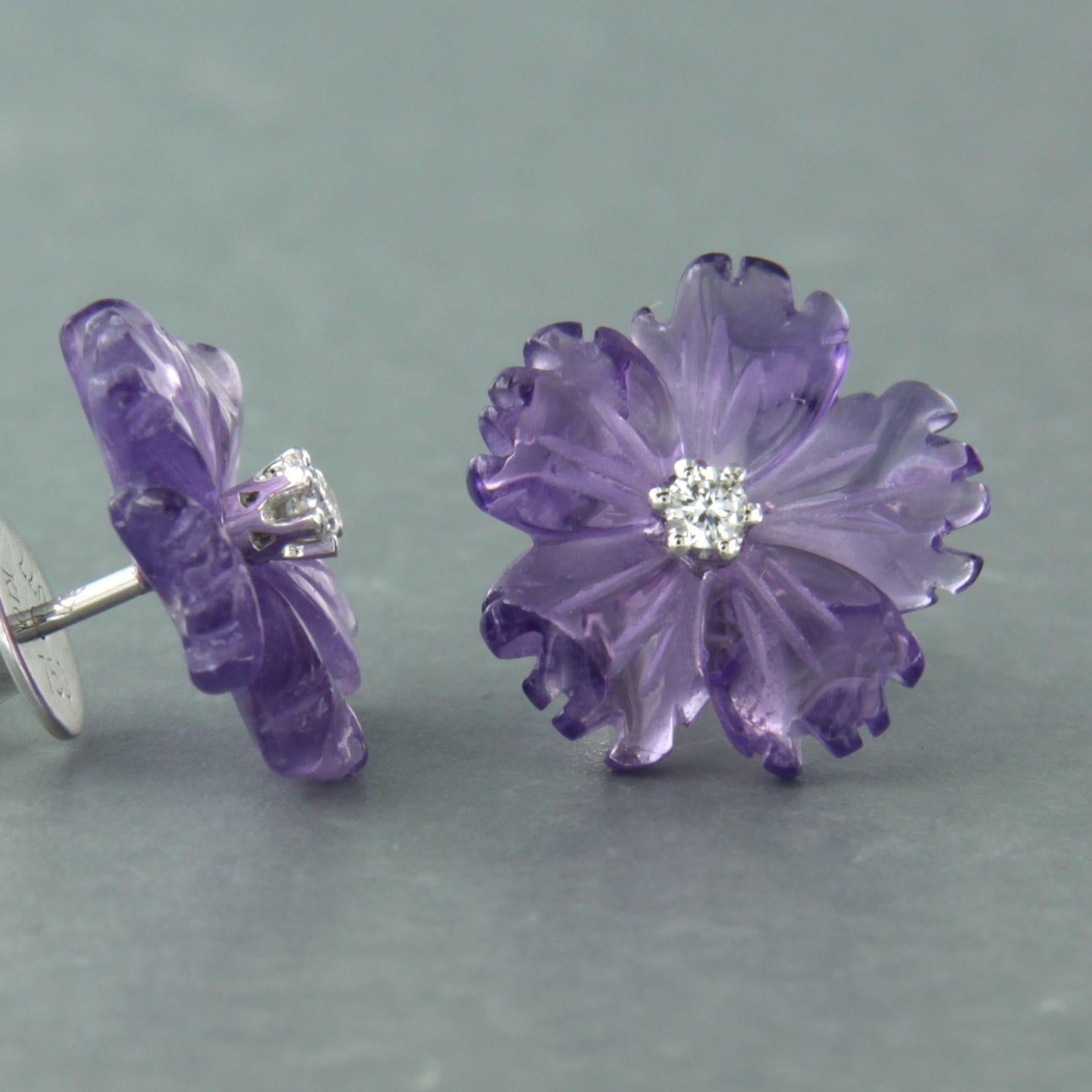 18k gold earrings with flower shape cut amethyst and brilliant cut diamond 1