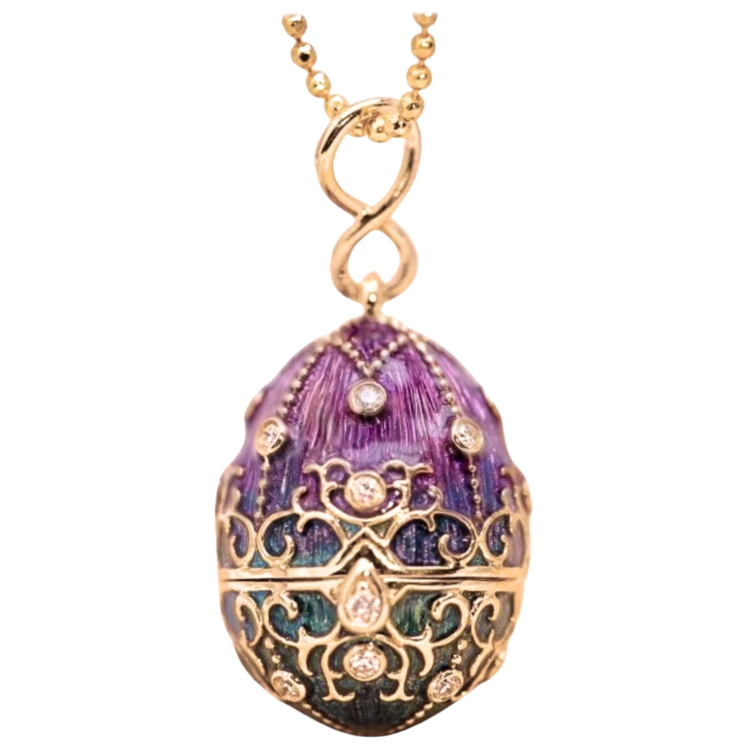 18 Karat Gold emaillierte Halskette mit Anhänger „Easter Egg“ mit Saphir und Diamant