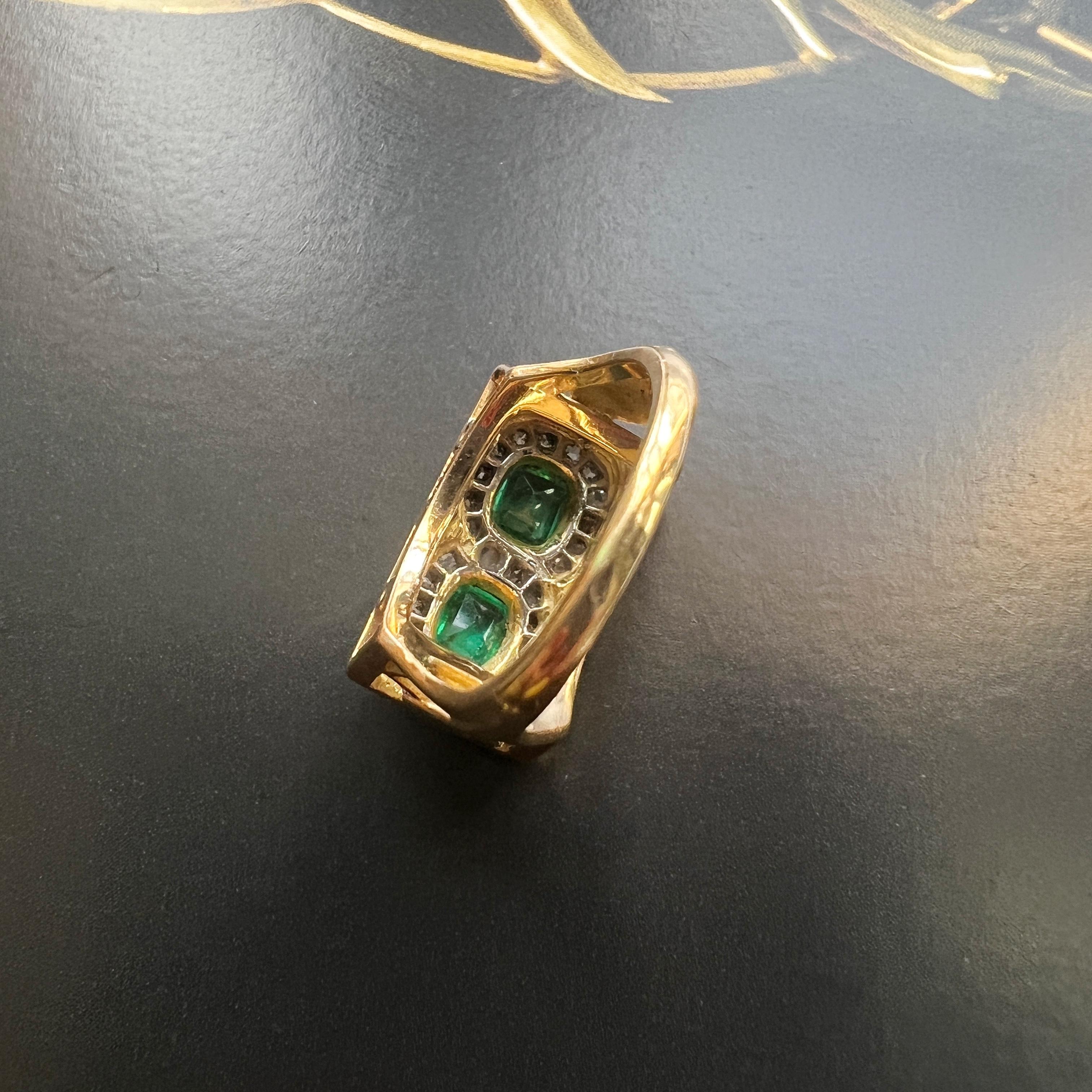 Women's or Men's 18K gold emerald and diamond French cocktail tank ring For Sale