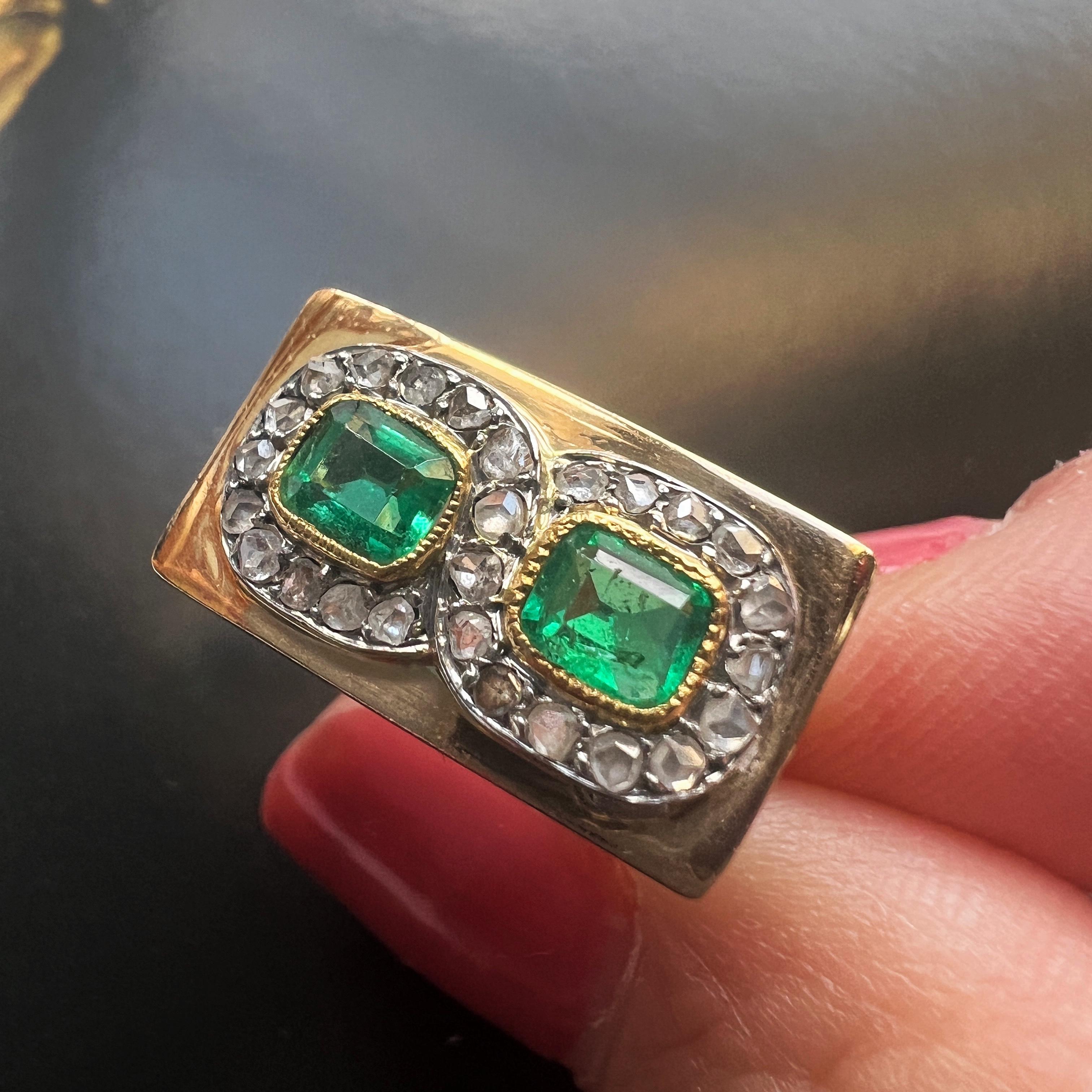18K gold emerald and diamond French cocktail tank ring For Sale 2