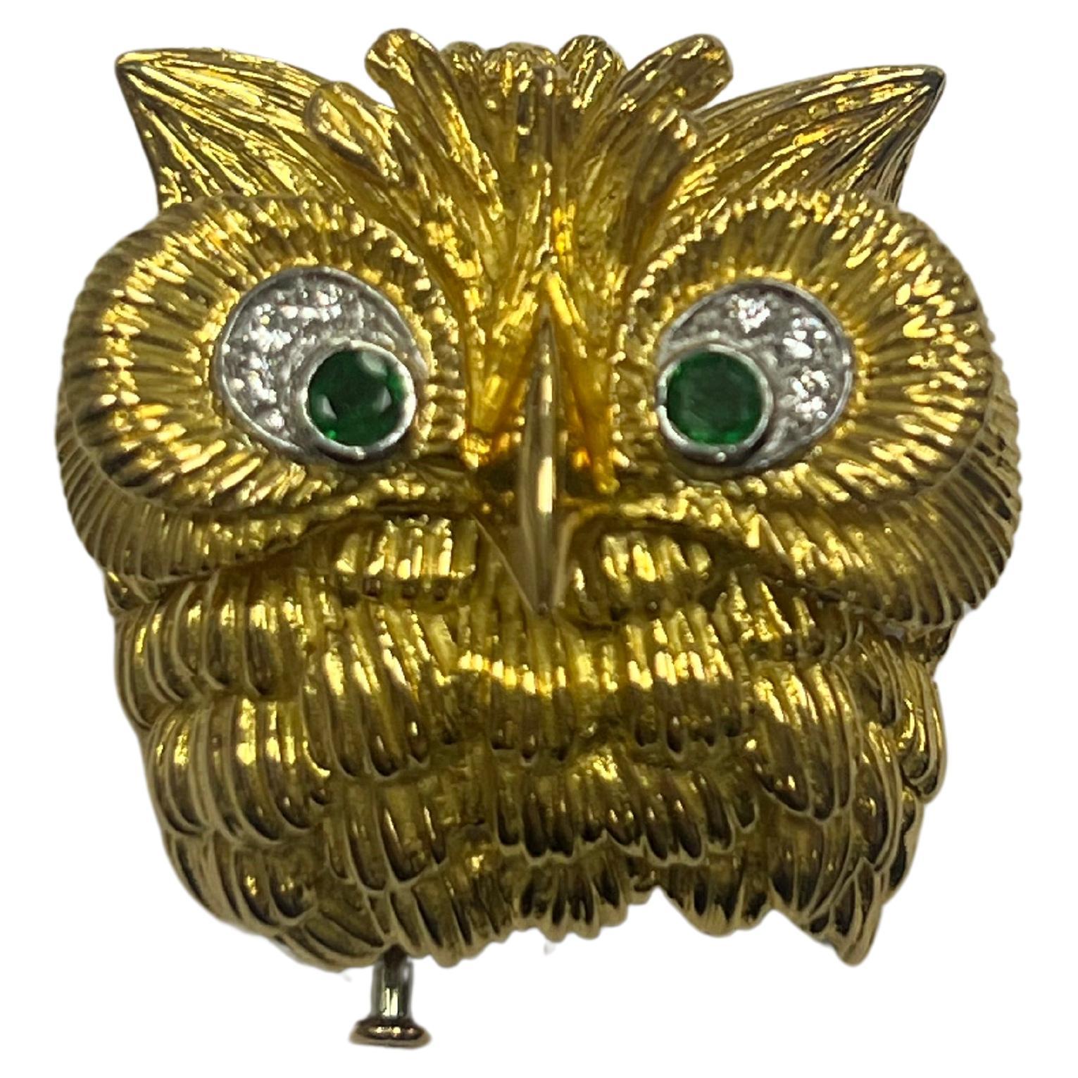 Broche en or 18K, émeraude et diamants, clip hibou