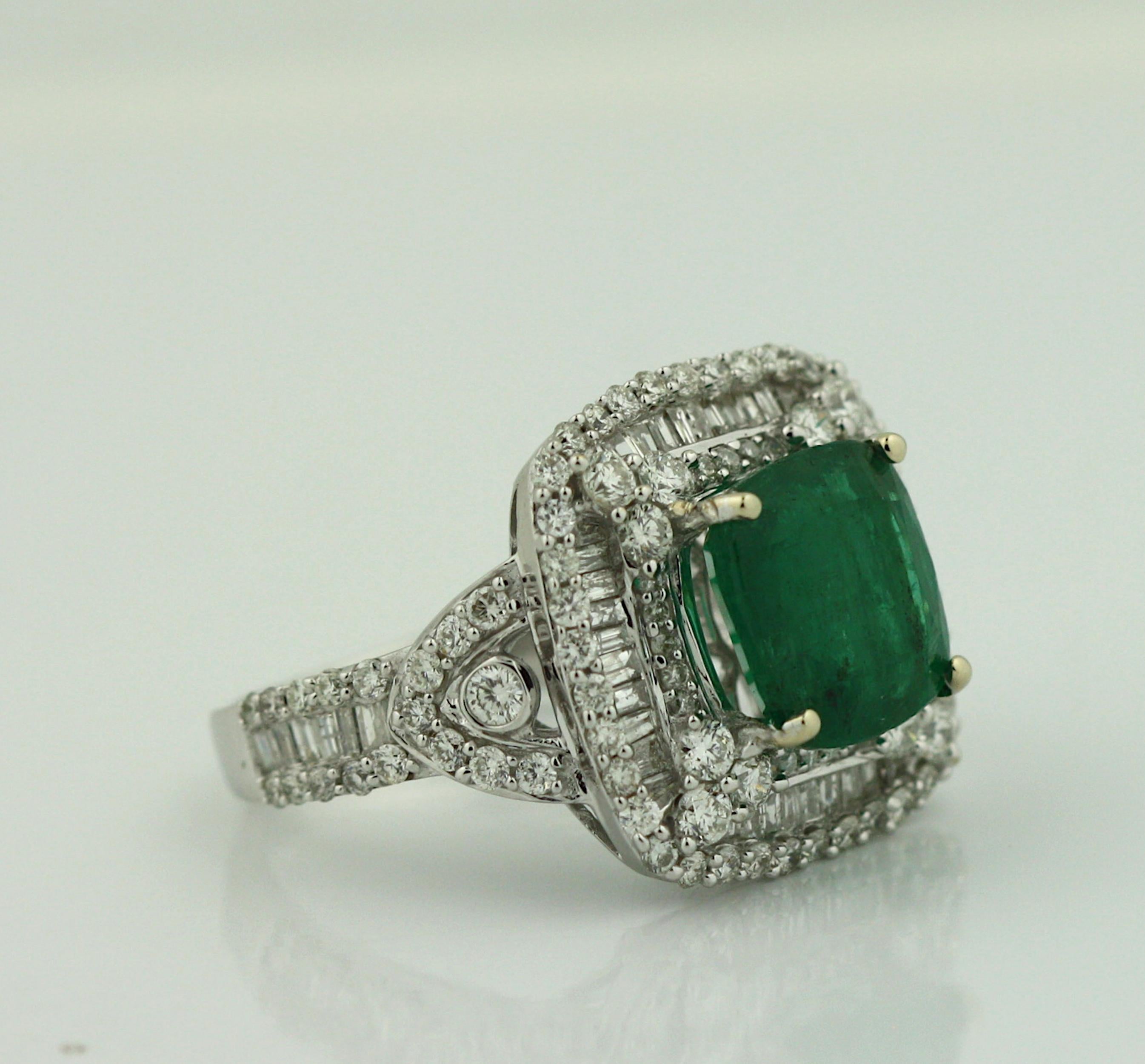 18K Gold Emerald and Diamond Ring  1
