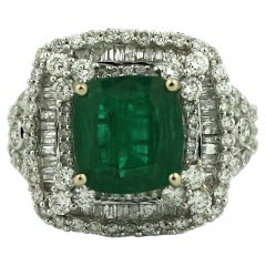Vintage 18K Gold Emerald and Diamond Ring 