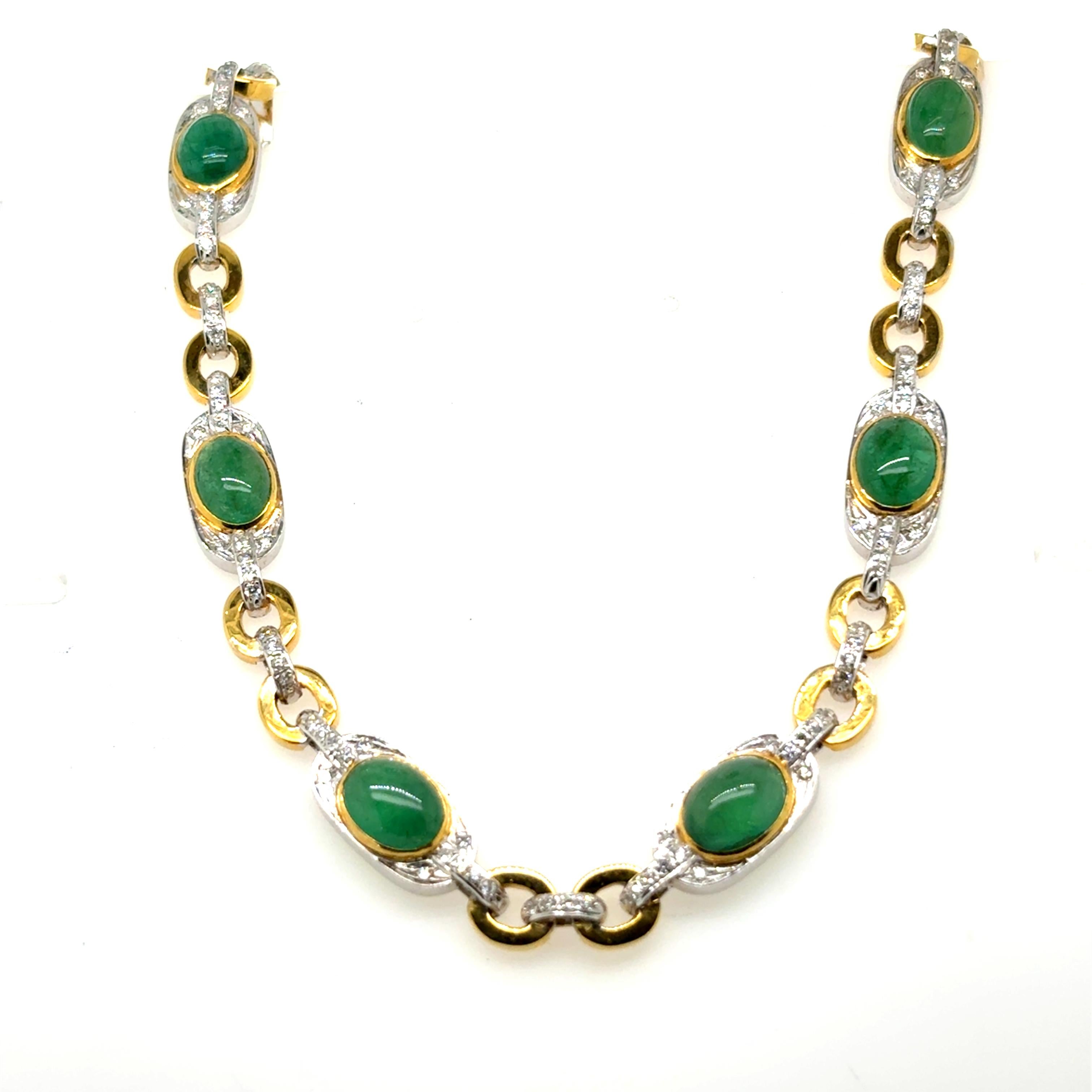 18k Gold Smaragd Cts 25,27 Diamant-Halskette im Zustand „Neu“ im Angebot in Hong Kong, HK