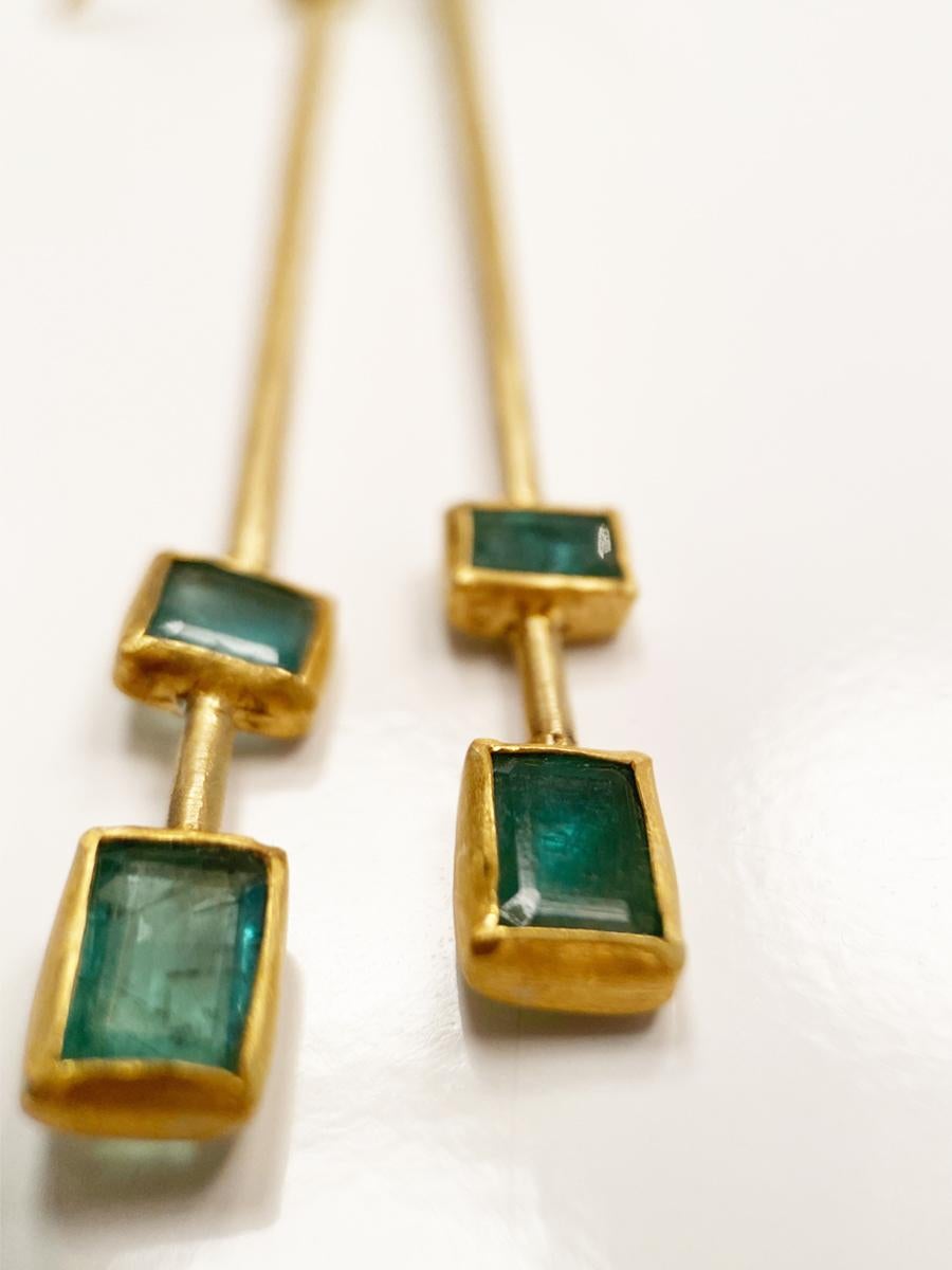 Margery Hirschey 18 Karat Gold Emerald Deco Stick Earrings In New Condition For Sale In Boulder, CO