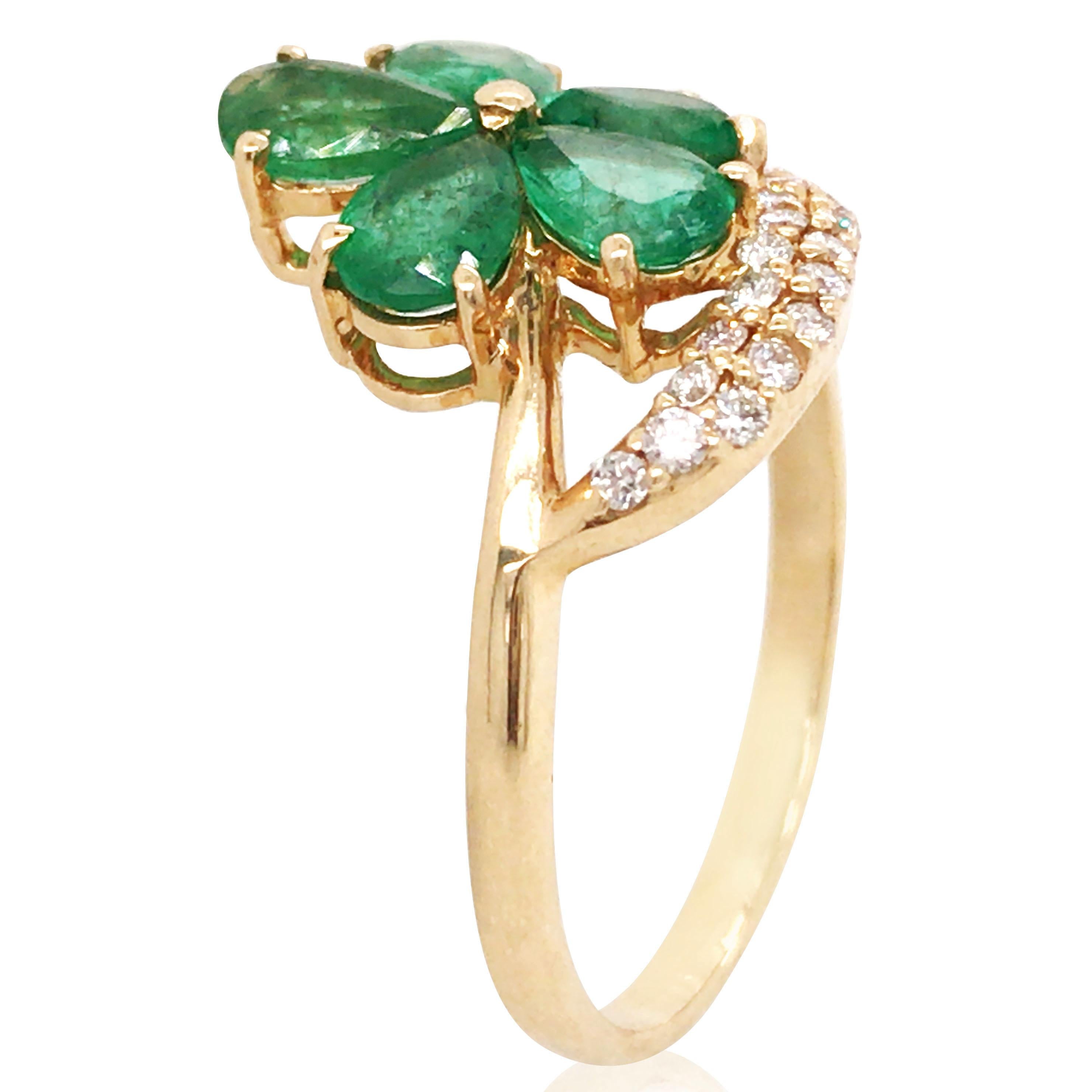 1.80ct Emerald, 0.20ct Diamond. Ring size 8
