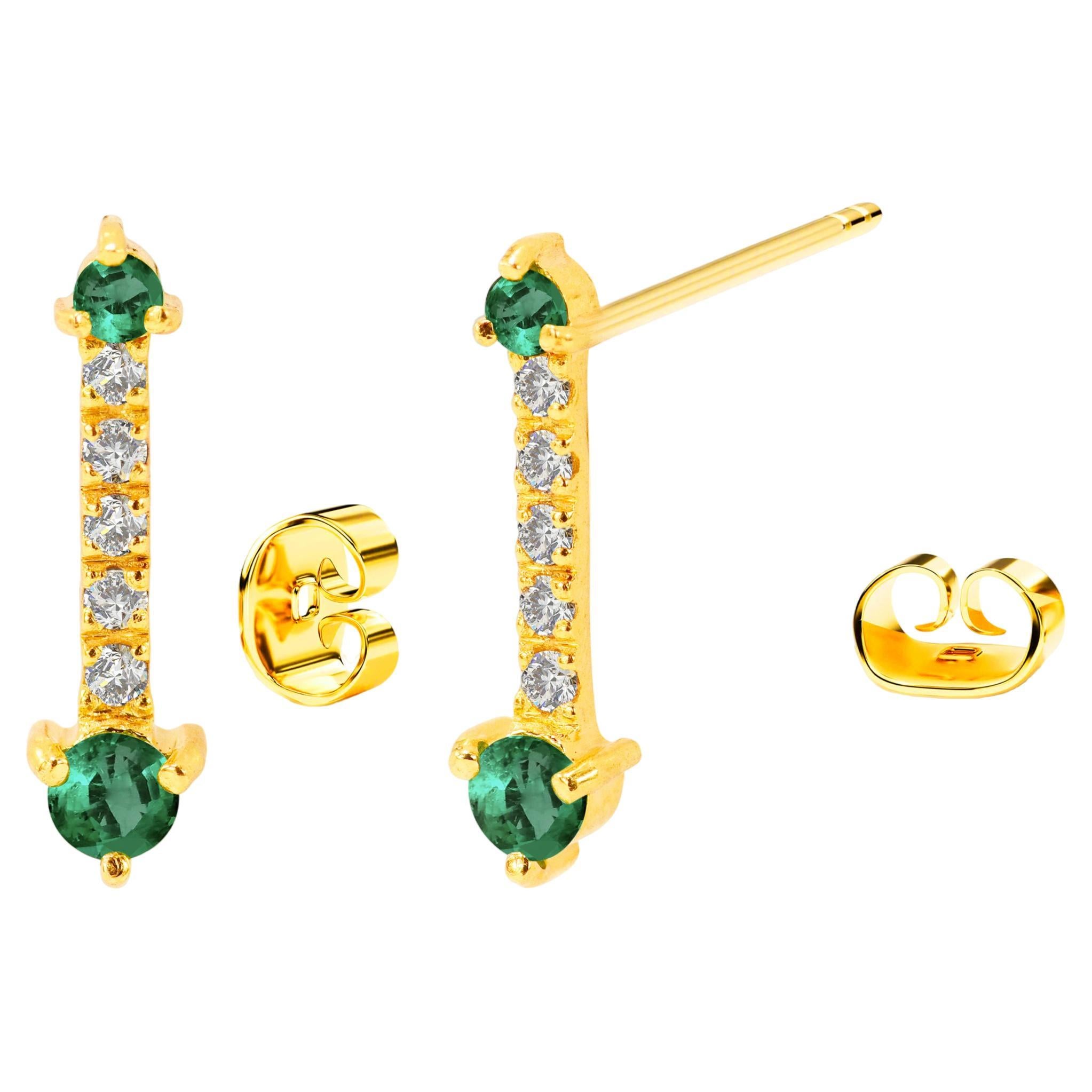 18k Gold Emerald Earrings with Round Diamond Stud Earrings For Sale