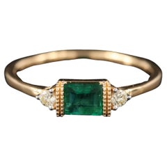 Verlobungsring aus 18 Karat Gold mit Smaragd, antiker Smaragd
