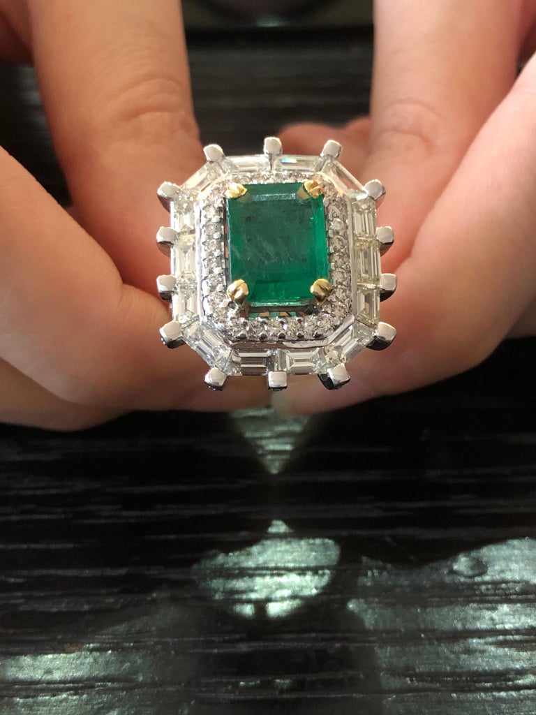 Neoclassical 18 Karat Gold Emerald White Diamond Cocktail Ring For Sale