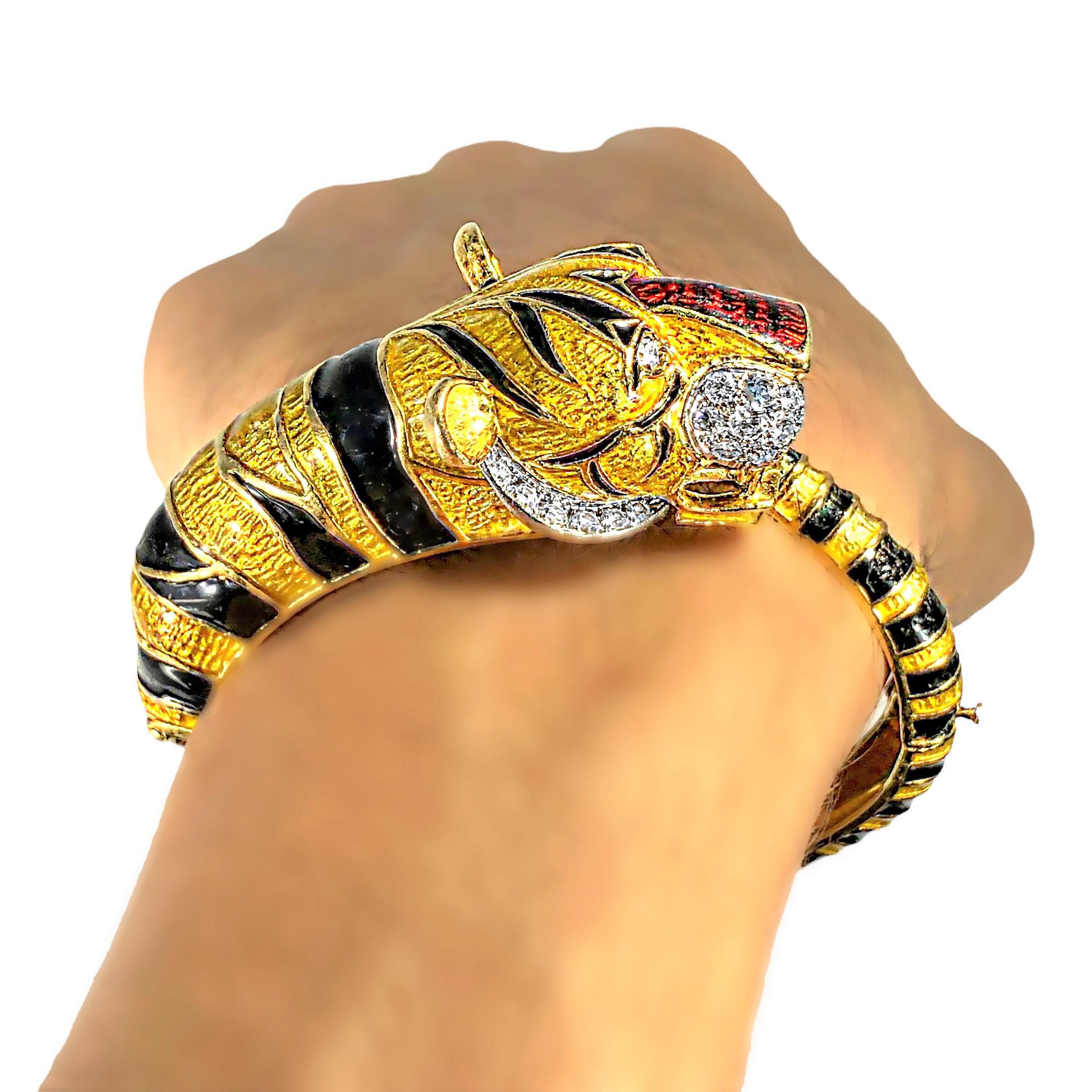 18K Gold, Enamel and Diamond Tiger Bangle Bracelet For Sale 1