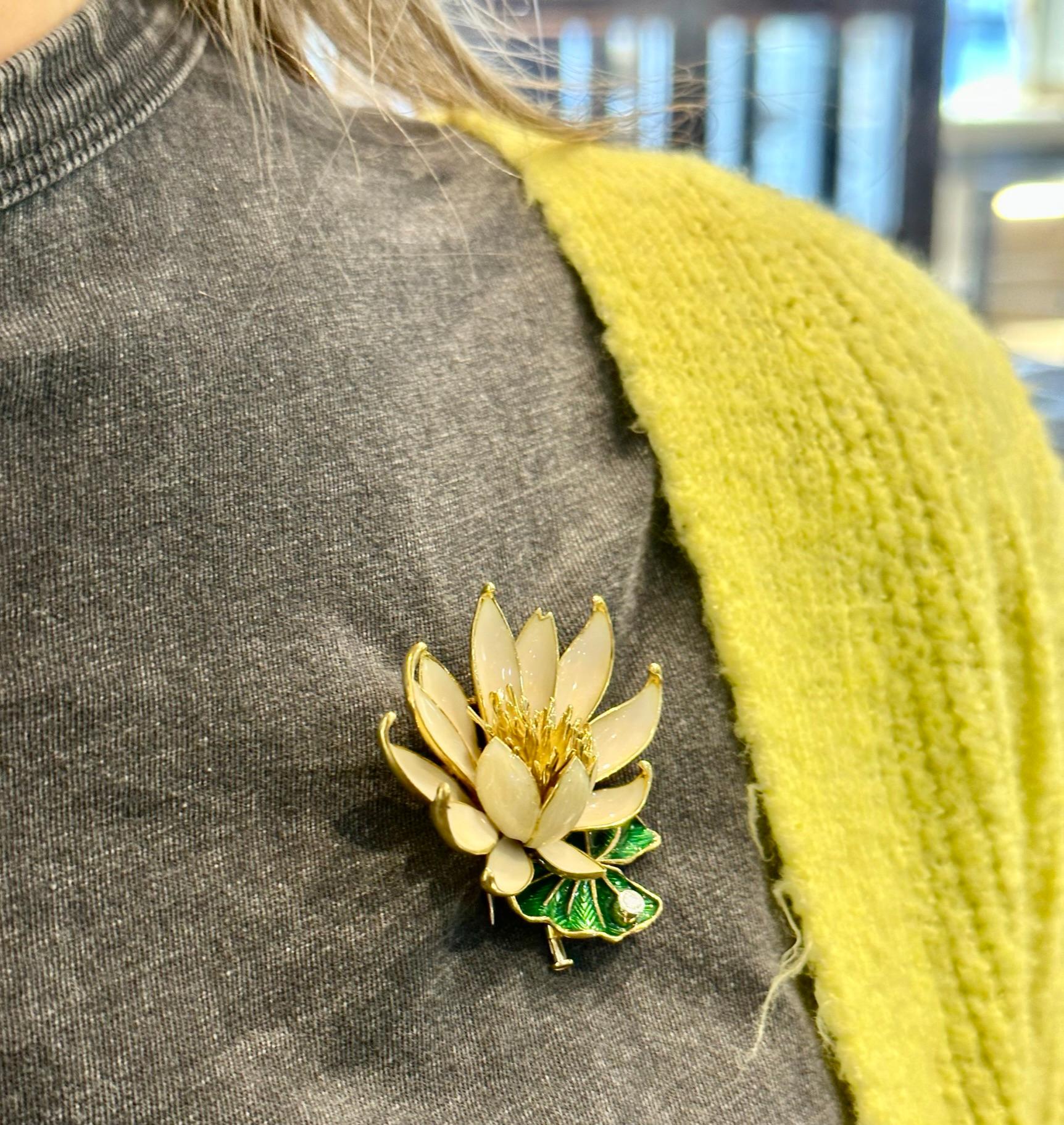 18k, Gold/Enemal, Mauboussin Water Lily Brooch from, 1968 For Sale 3