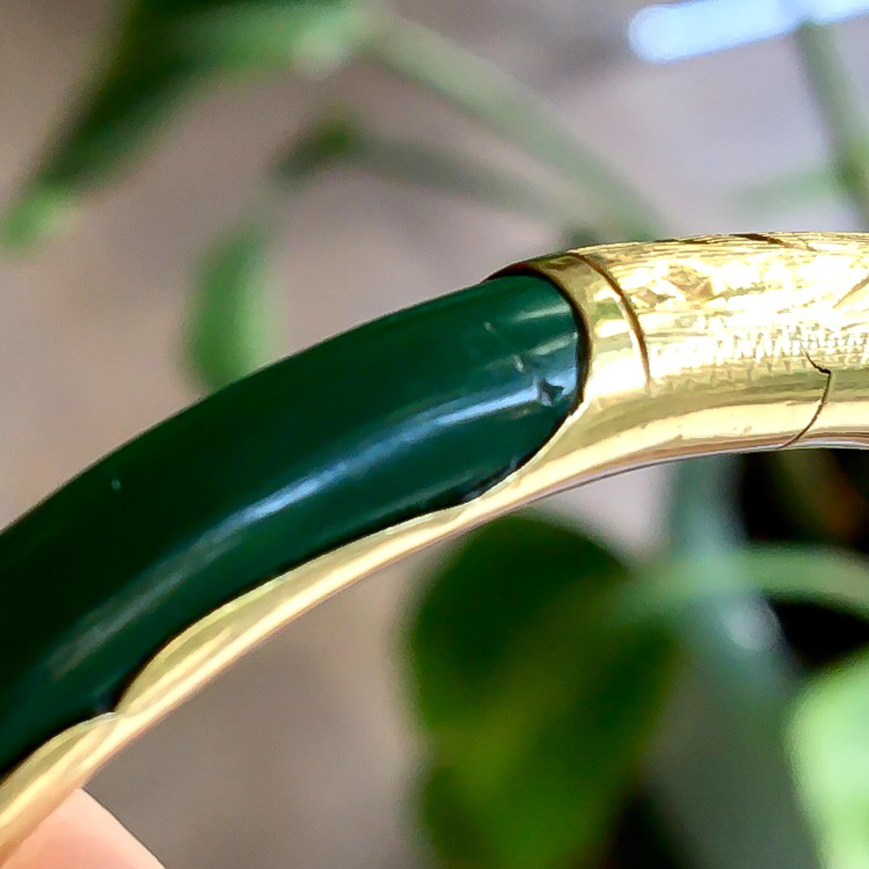 18K Gold Etched Malachite Bangle Bracelet For Sale 2