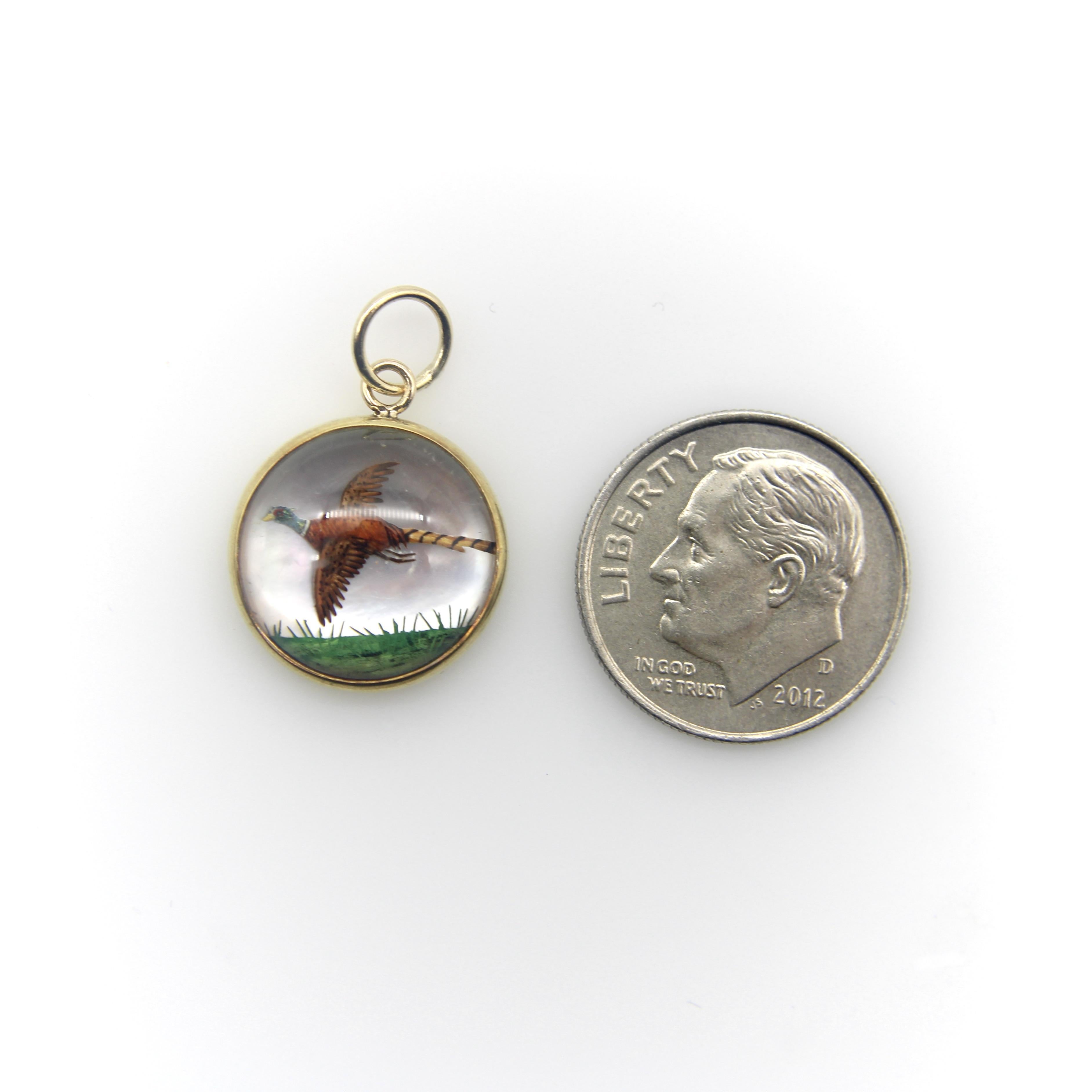 18K Gold Essex Kristall Fasan Charme für Damen oder Herren im Angebot