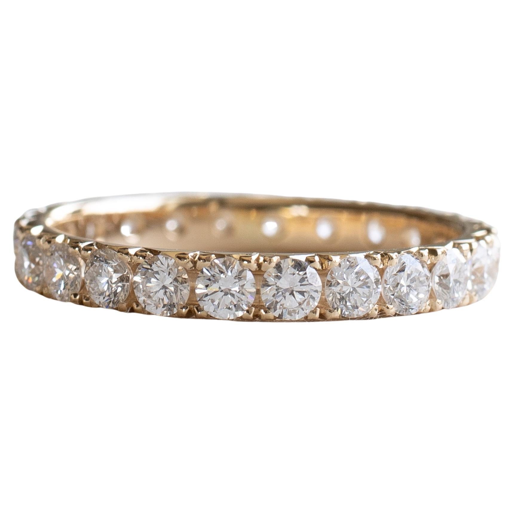 18k Gold Eternity Ring, French Pave Diamond Band For Sale