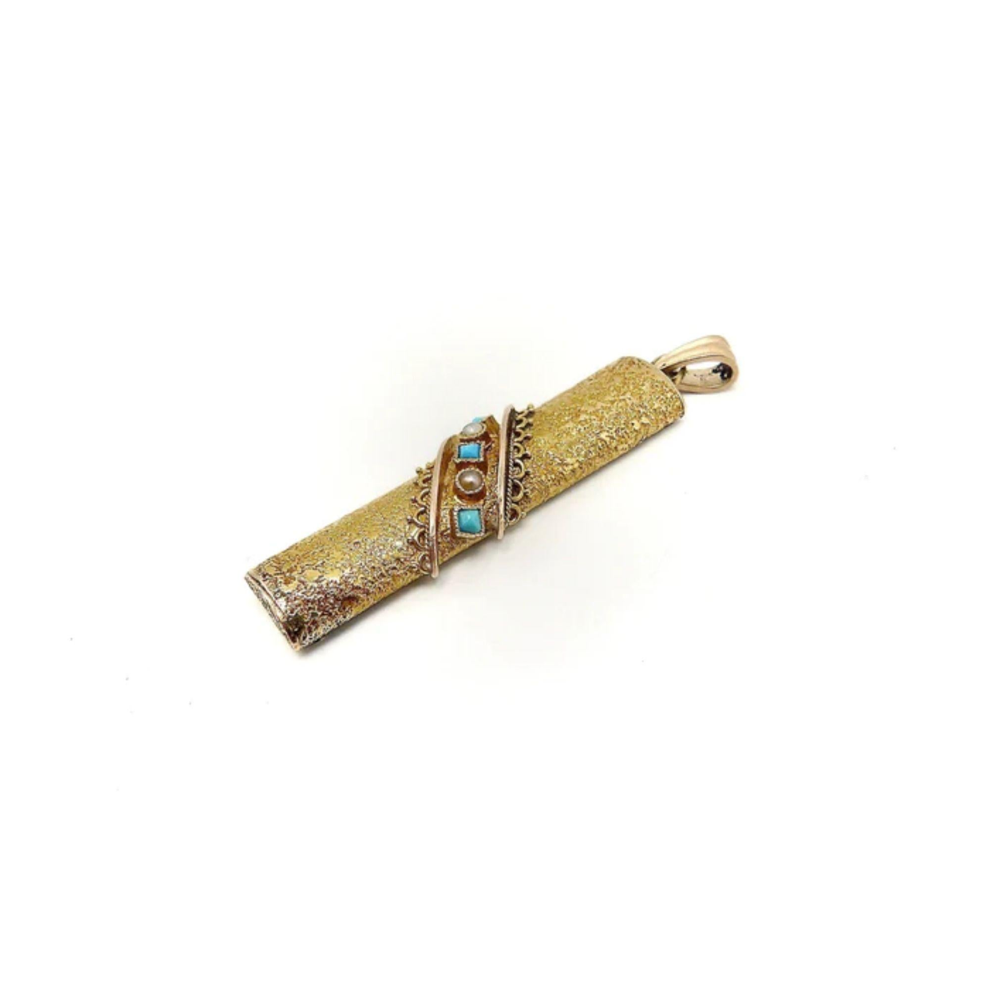 Colgante Renacimiento Etrusco de Oro de 18K con Turquesa y Perlas Cabujón en venta