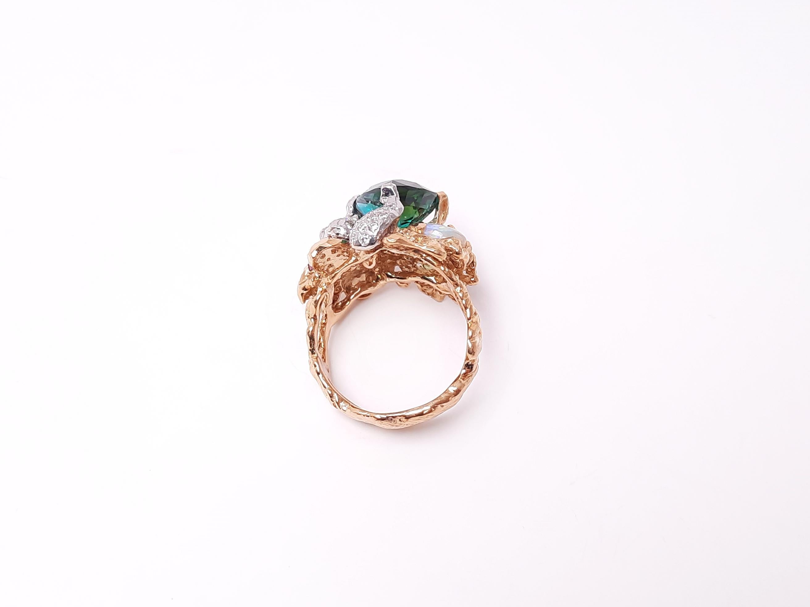 Trillion Cut 18K Gold Fancy Tourmaline Diamond Handmade Ring by MOISEIKIN For Sale