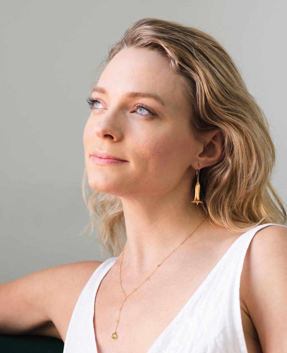 Elegant 18 karat yellow gold fawn lily earrings are a showstopper. Elegant and graceful lines of these 18K gold earrings have been compared to that an a Tiffany Vase.
Jennifer Rutheny uses age old techniques to carve these earrings. She first uses a