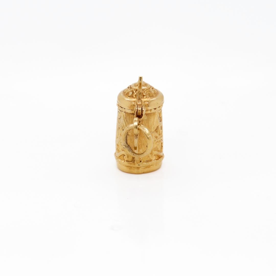 18k Gold Figural German Stein Charm for a Charm Bracelet In Good Condition For Sale In Philadelphia, PA